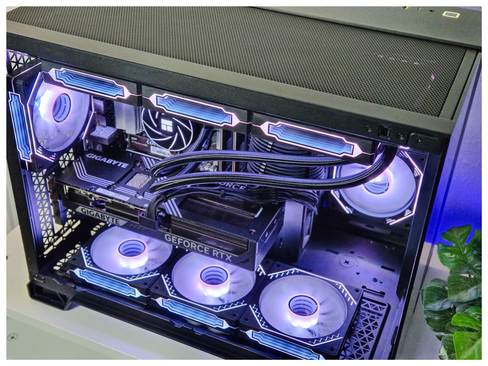 RTX 5070 | Ryzen 7 7700 | Wi-Fi | Gaming PC