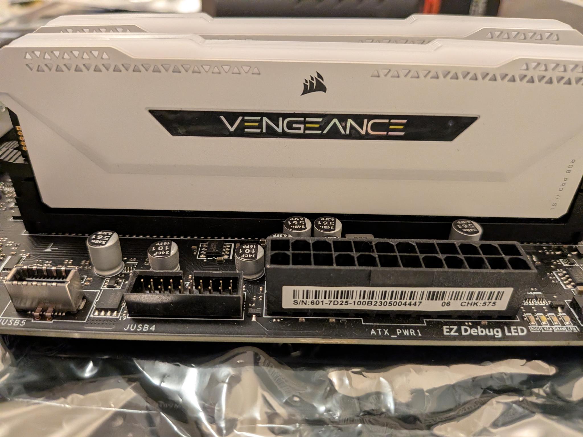 32GB DDR4-3600 CL18 | Core I5 12600K | MSI PRO Z690-A DDR4