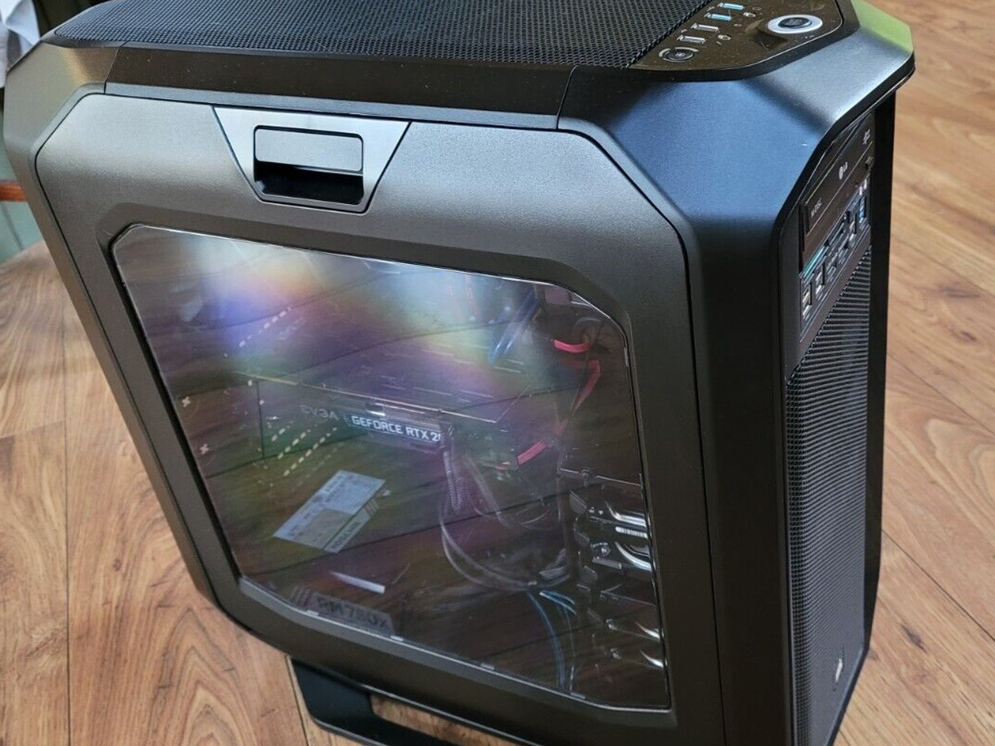 Core i7 9700k, EVGA RTX 2080, 16Gb RAM, TUF Gaming Z390, BIG!!!