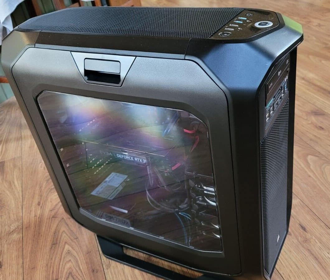 Core i7 9700k, EVGA RTX 2080, 16Gb RAM, TUF Gaming Z390, BIG!!!