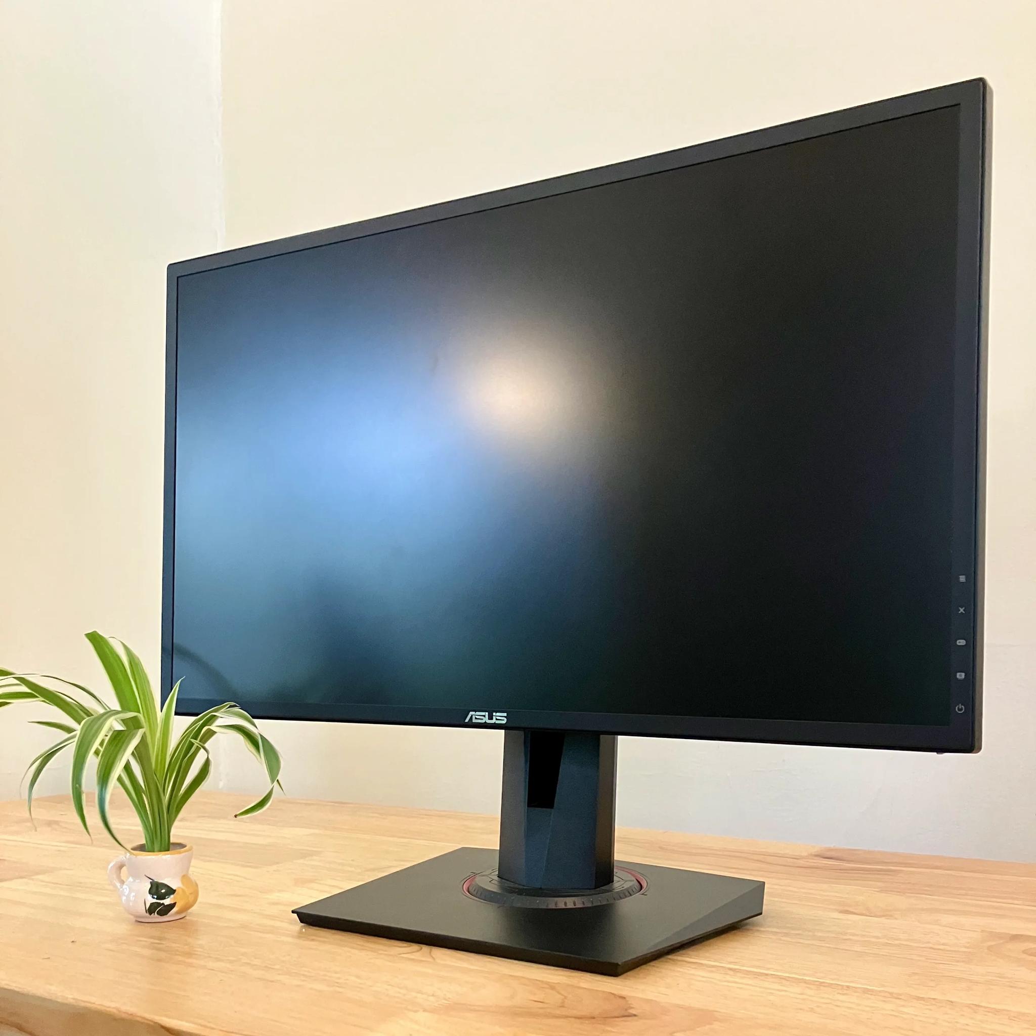 ASUS VG248QG 24" 165Hz 1080p G-SYNC Gaming Monitor | 0.5ms, HDMI/DP/DVI, Great Condition