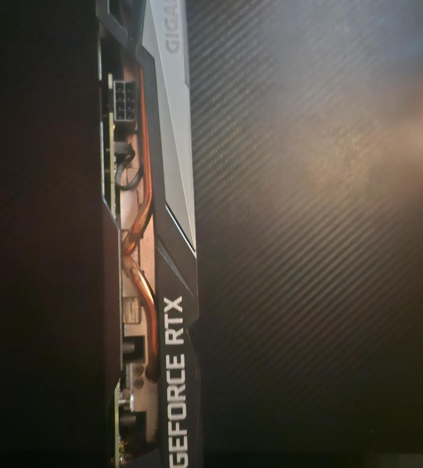 Used rgb gigabyte 3050 8gb