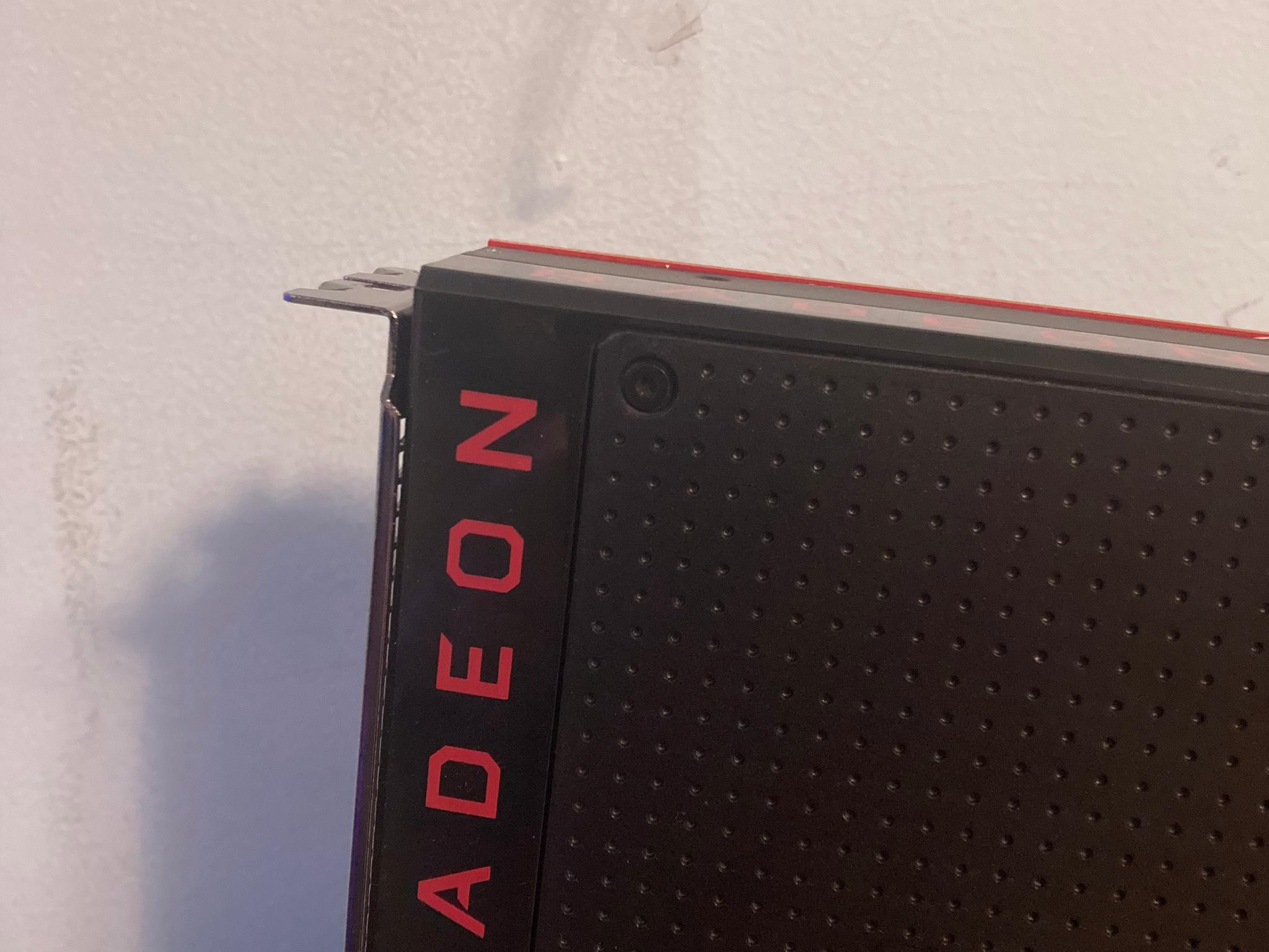 SAPPHIRE NITRO+ Radeon RX 570 - Image 2