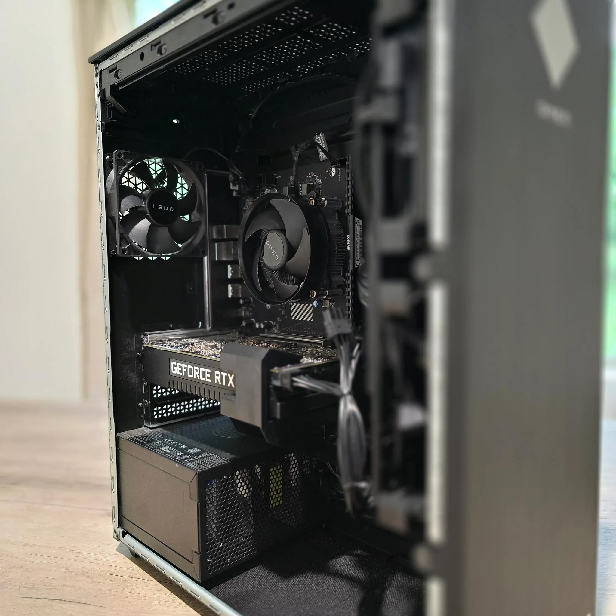 Gaming PC! i7-10700, 16GBs Corsair Memory, 512GB NVME+ 1TB HDD, RTX 2060 Super