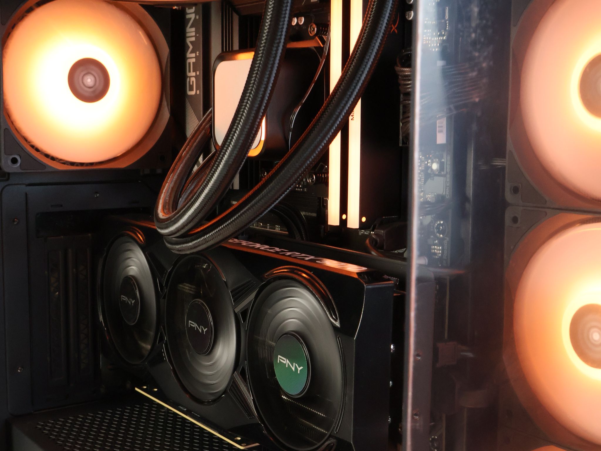 ⚫ Ryzen 7 9700X/RTX 5070 12GB Gaming/Streaming PC ⚫
