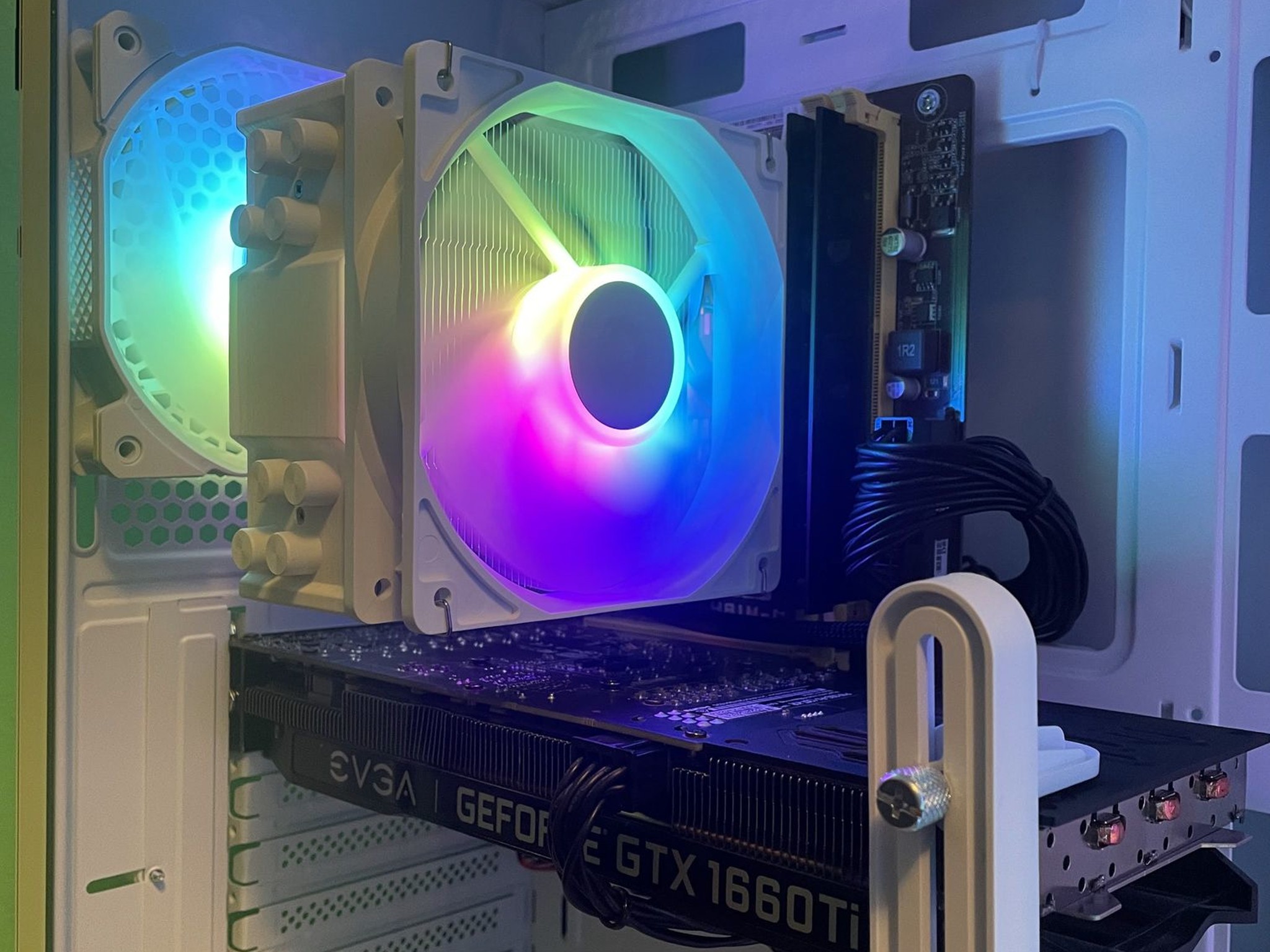 Budget Gamer PC  | GTA & Fortnite READY | Intel i7 / RX580 / 8GB / 1.1TB Win 11 Pro + Wi-Fi