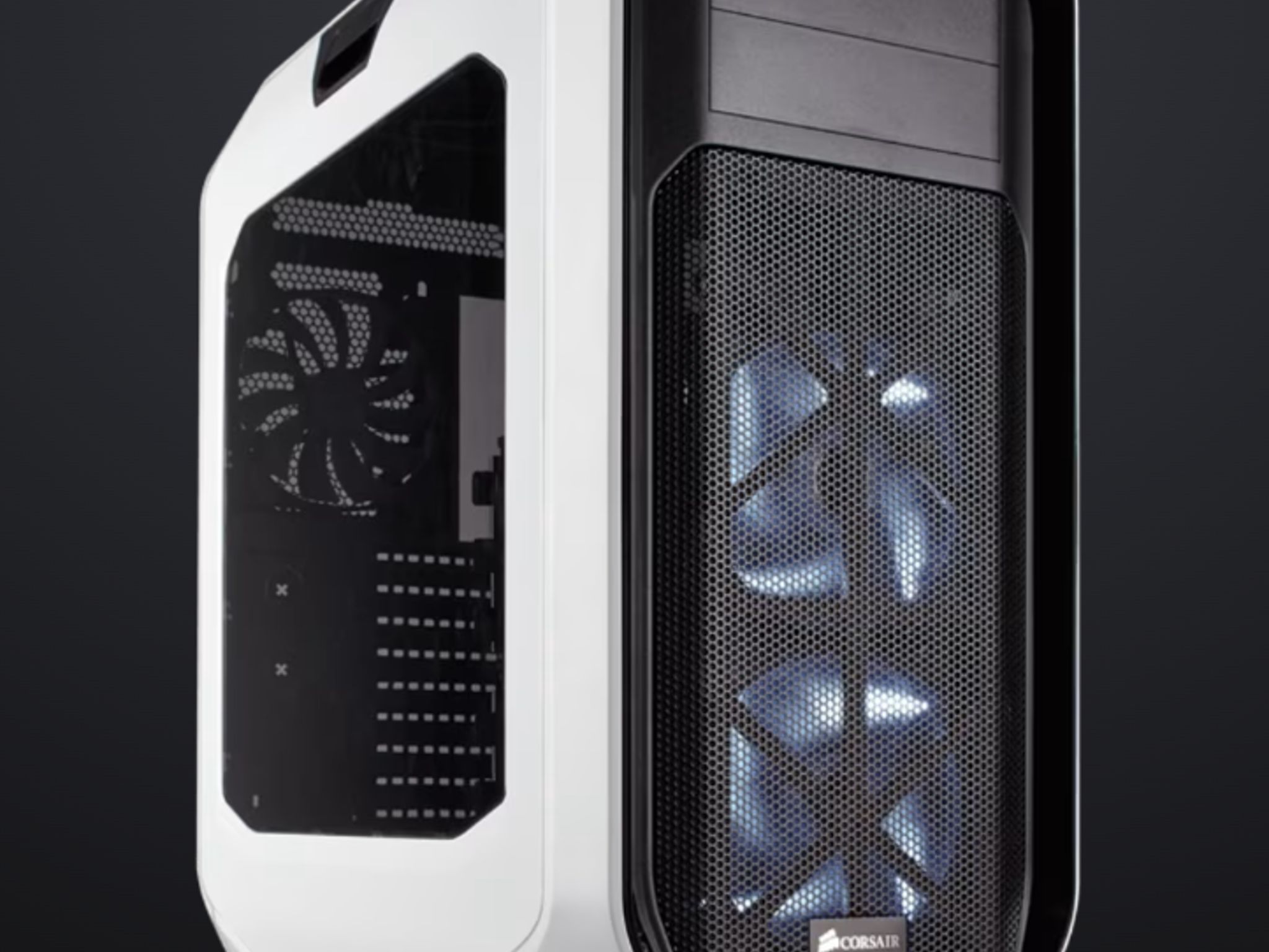 Corsair Graphite Series White 780T with case fans