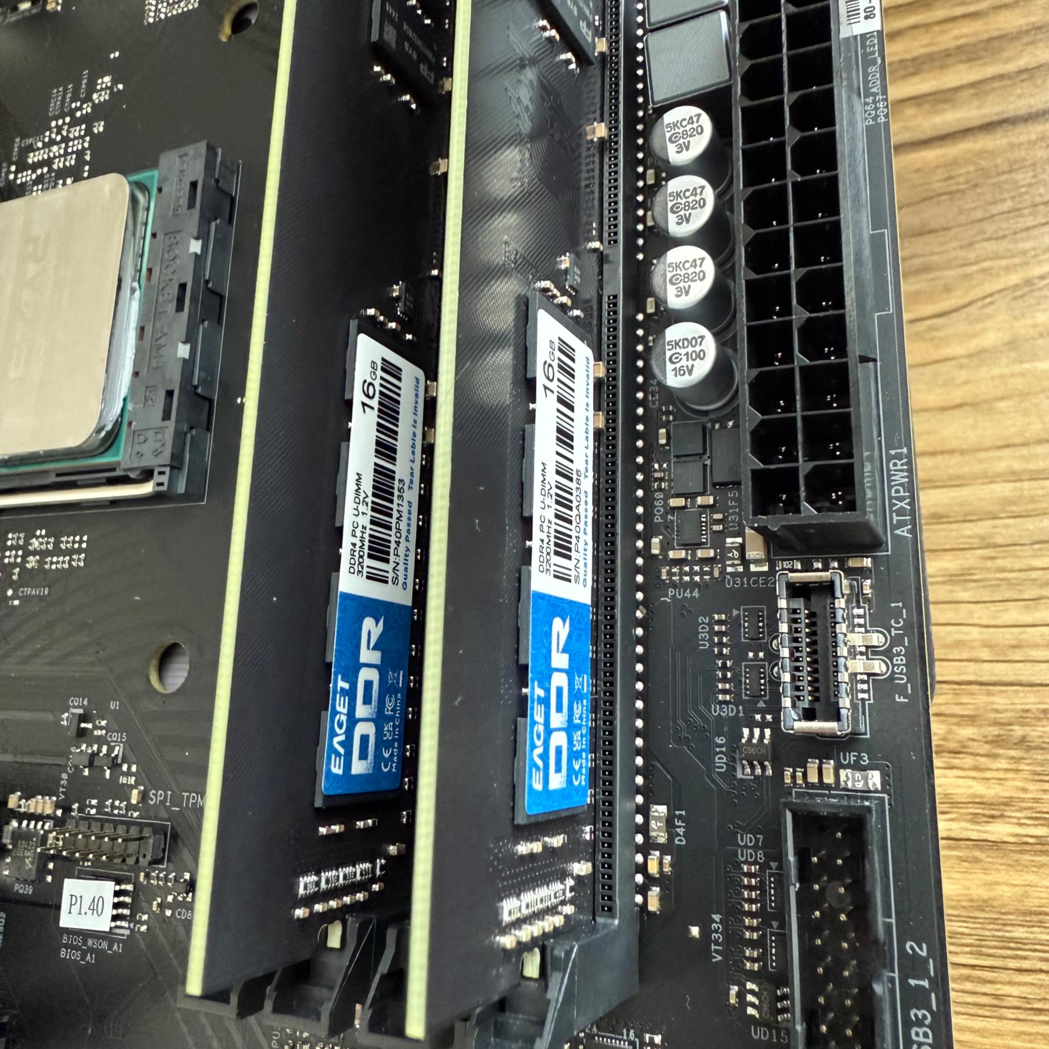 B550 - 32GB RAM - Ryzen 9 3900x - WIFI & Bluetooth