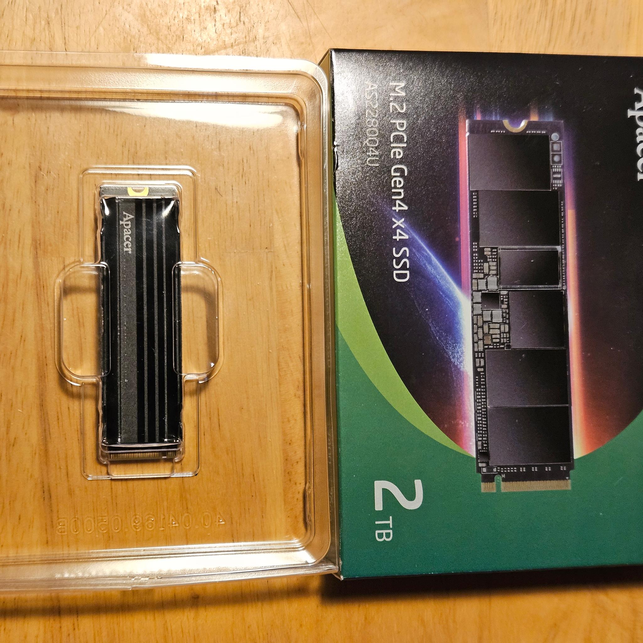 Apacer AS2280Q4U 2 TB SSD with Heatsink