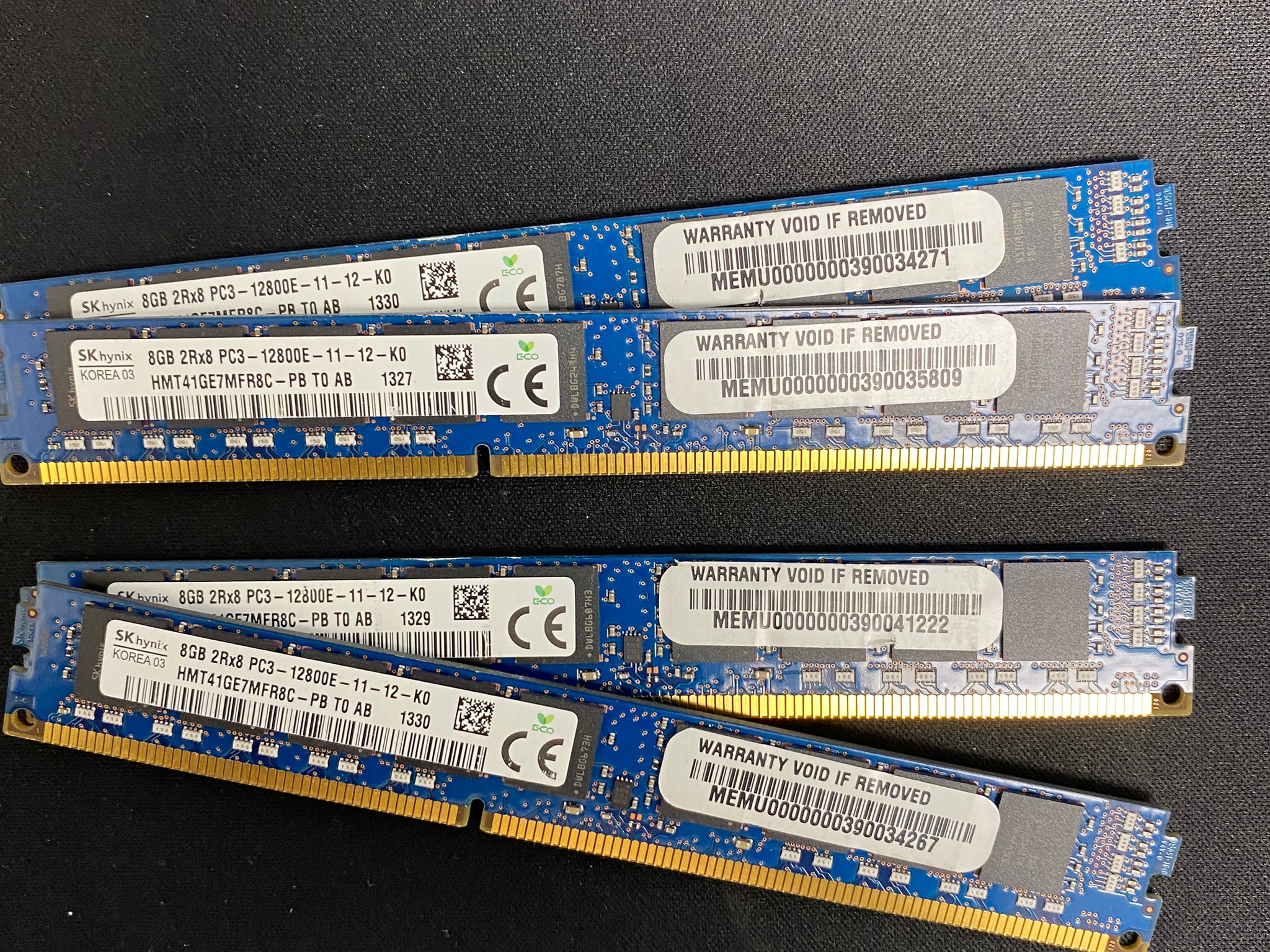 32 GB DDR3 (2x8GB) - PC3-12800e