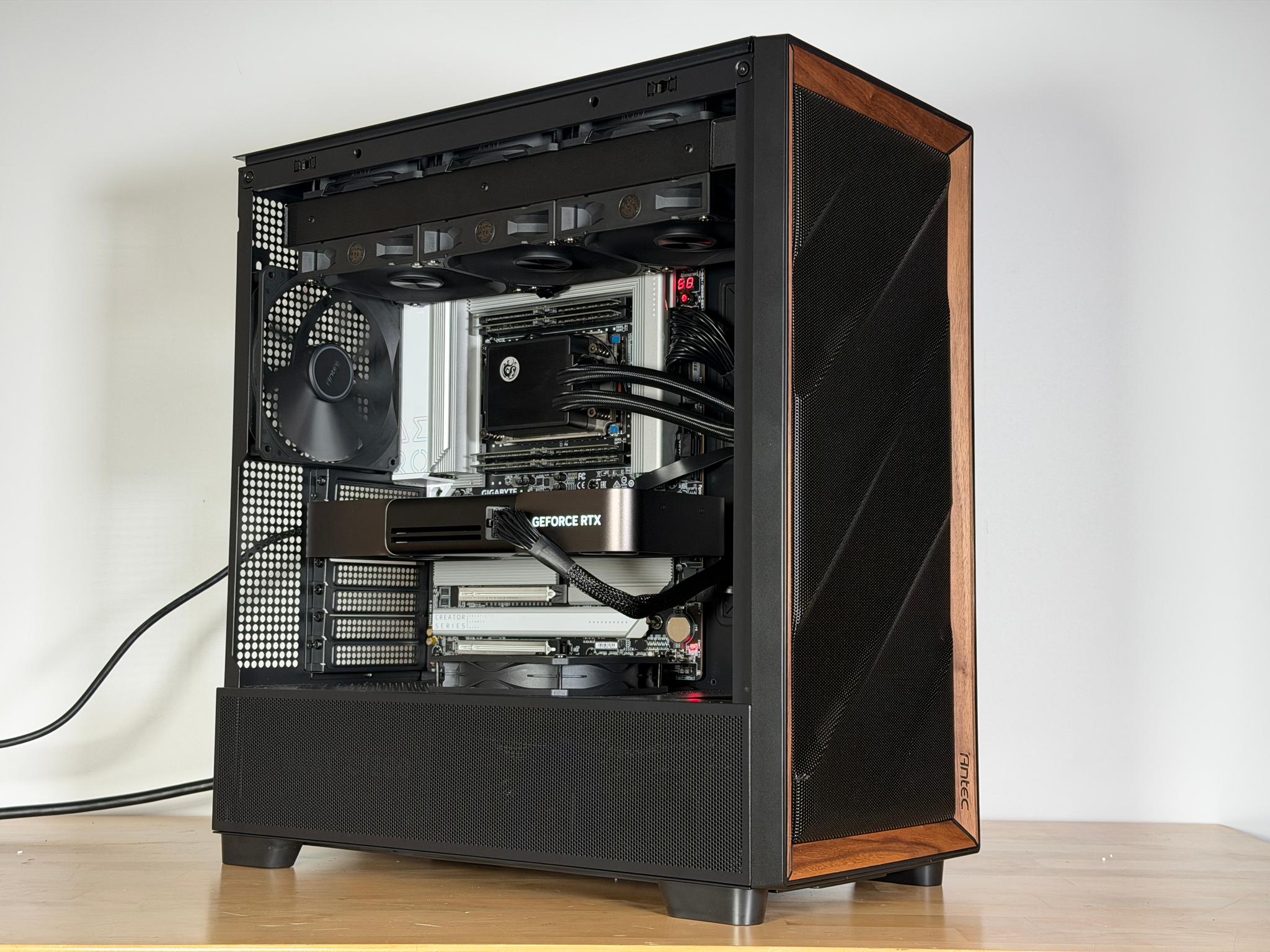 Threadripper 9960x/ RTX 5090FE AI Workstation PC