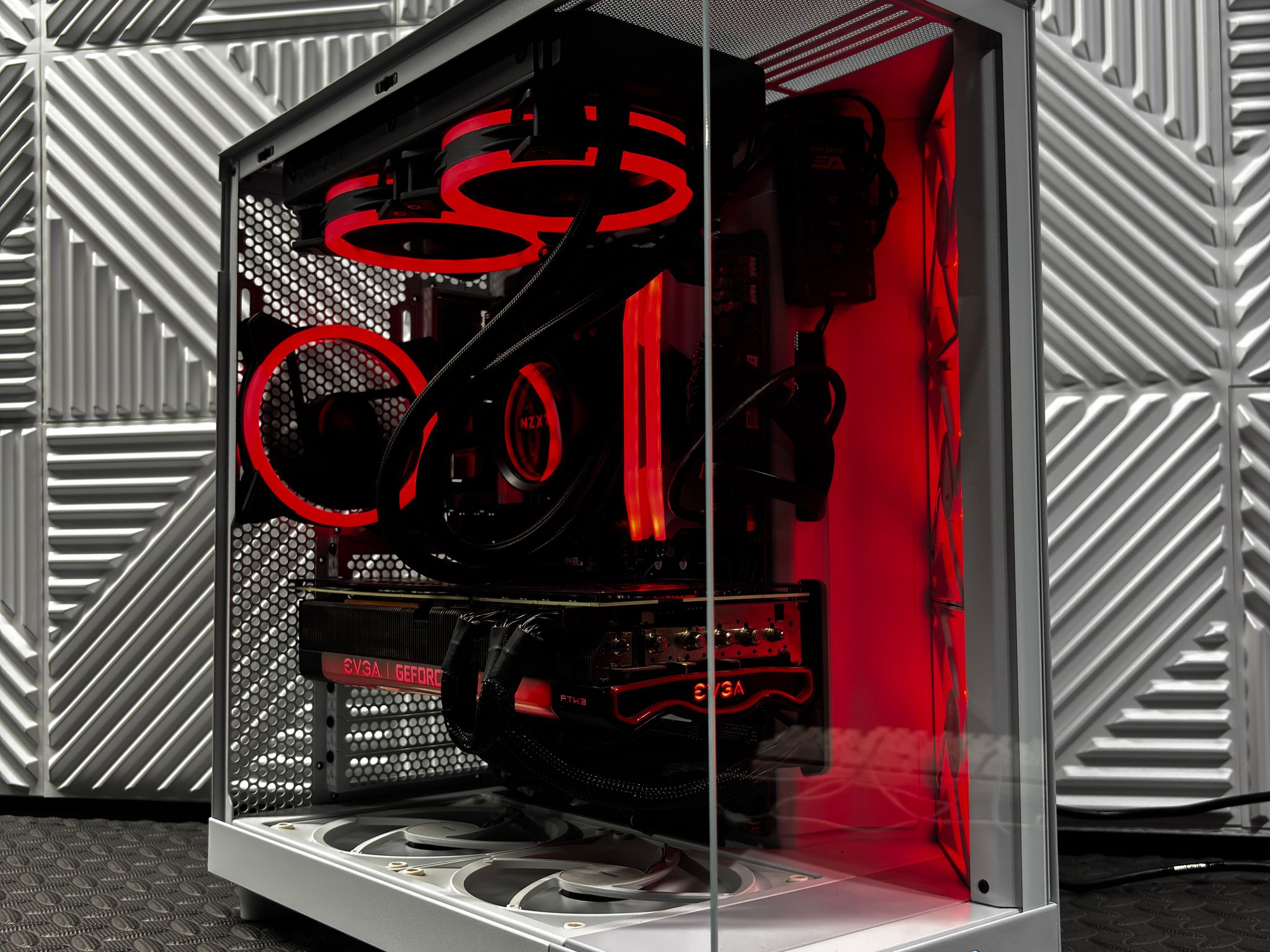 White RGB Gaming PC | RTX 3080 FTW3 Ultra | Ryzen 5 7600 | 32GB DDR5 | NZXT H6 Flow