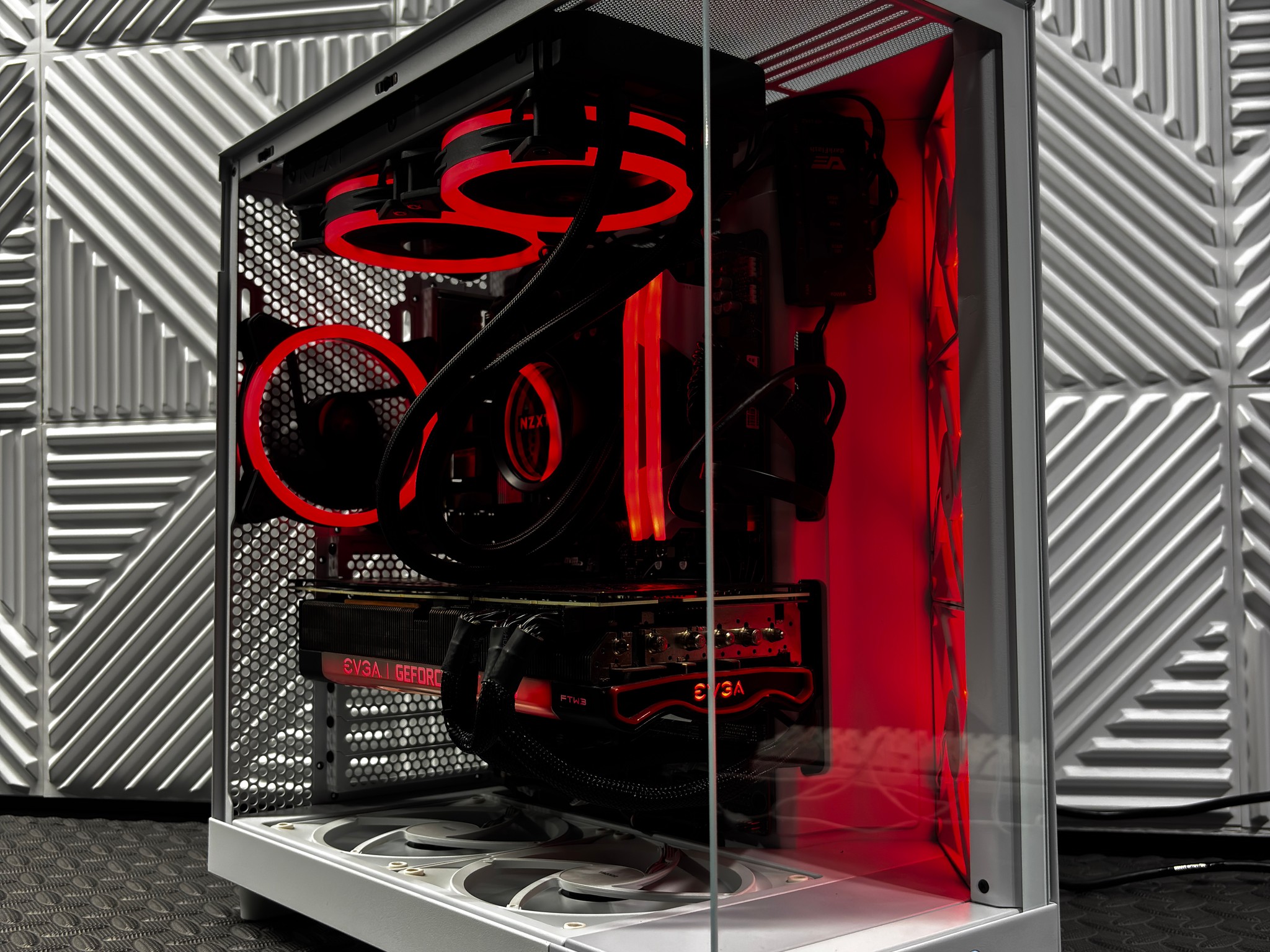 White RGB Gaming PC | RTX 3080 FTW3 Ultra | Ryzen 5 7600 | 32GB DDR5 | NZXT H6 Flow