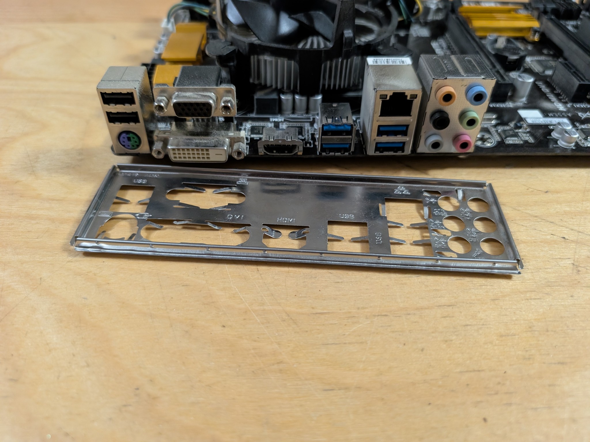 Core i5 4690K + Z97 motherboard+ 16GB ddr3 + GTX 970 4GB