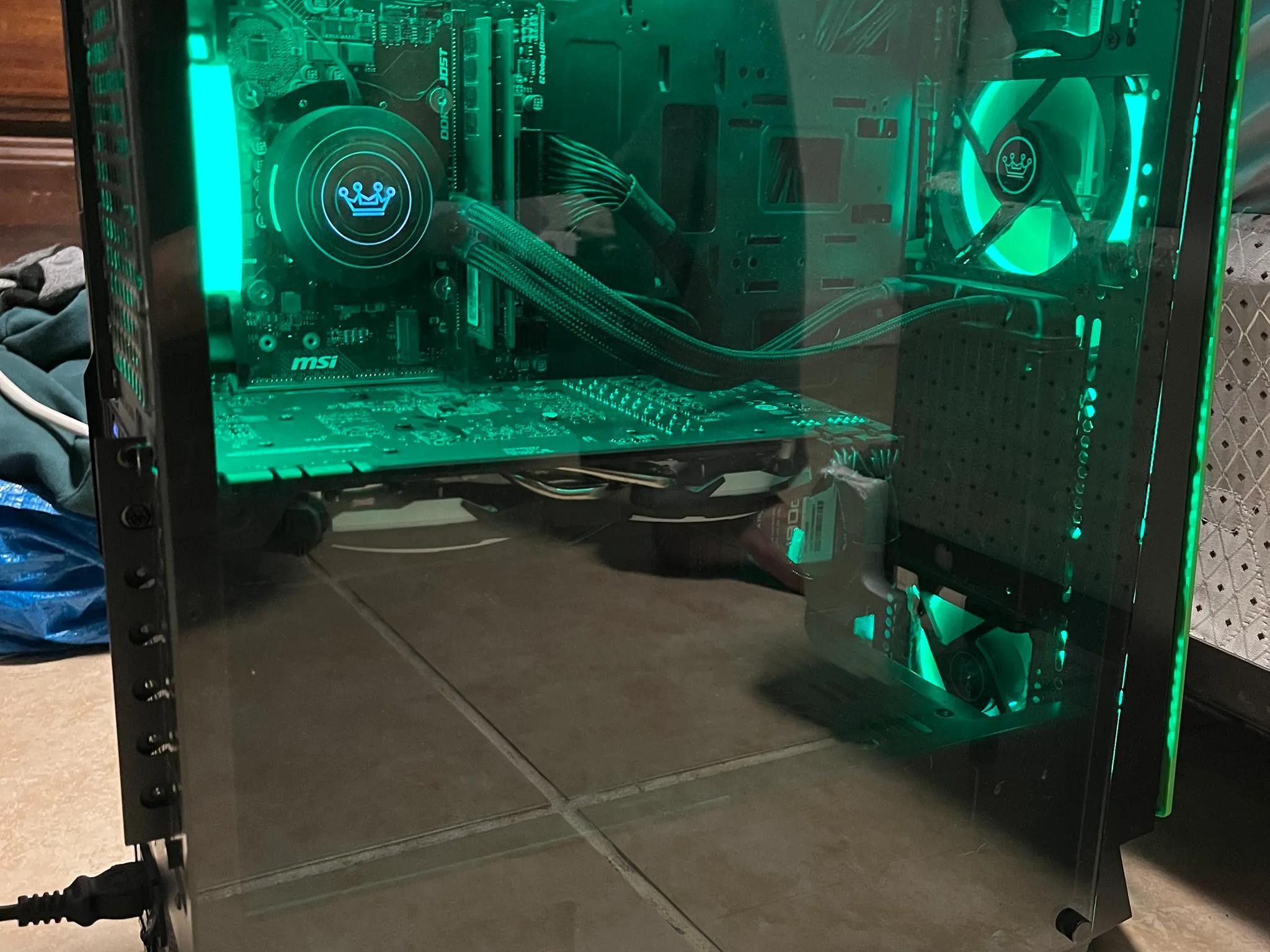 Gaming PC MSI GTX 1080 Intel i7 8700k Black and Green Full Tower 