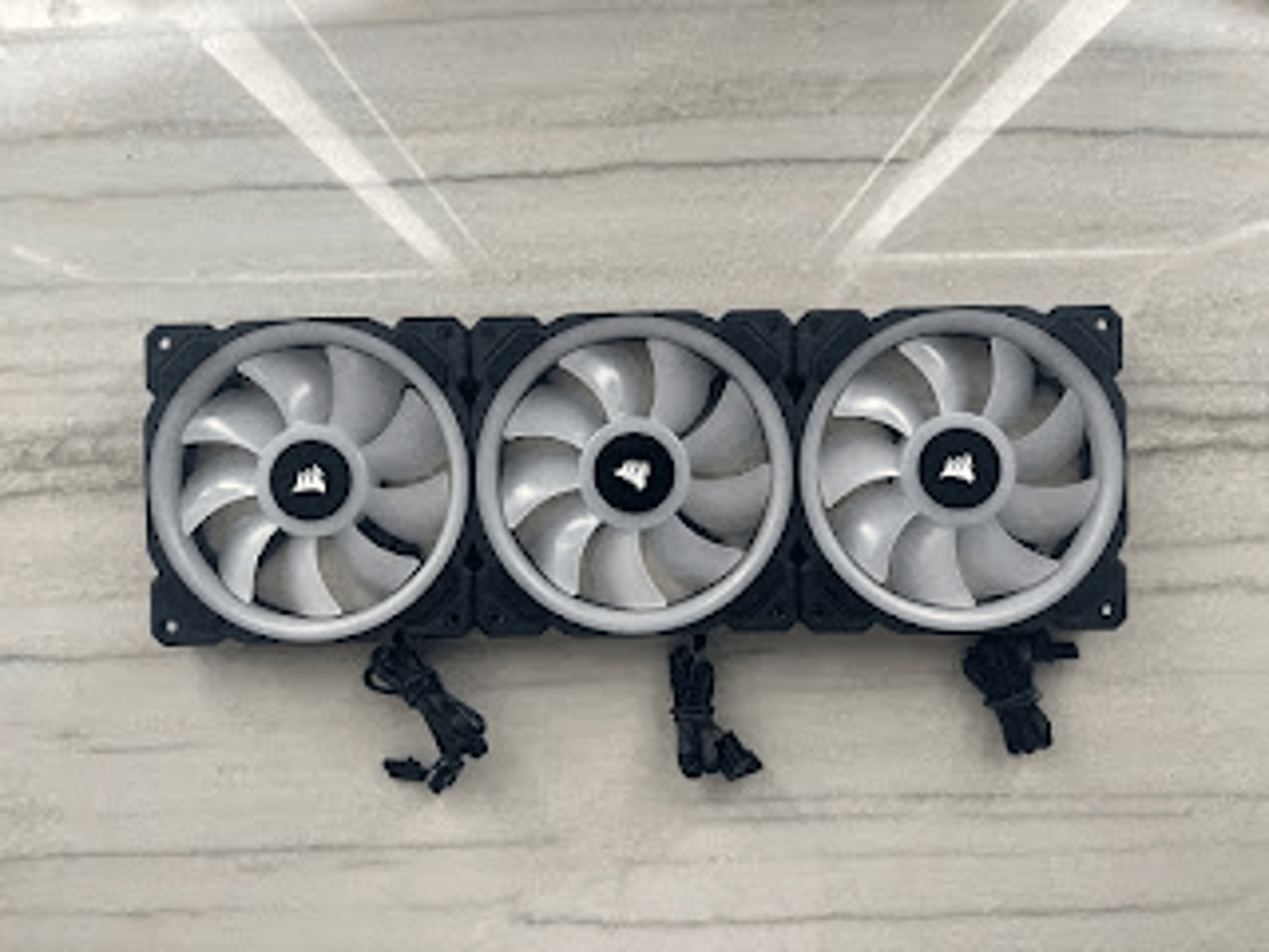 3x Corsair Ll120 RGB Fans