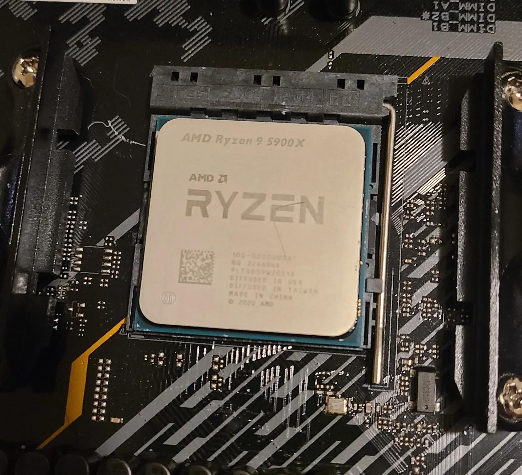 ASUS X570-PLUS WIFI AMD 5900X 32GB VENGEANCE RGB COMBO