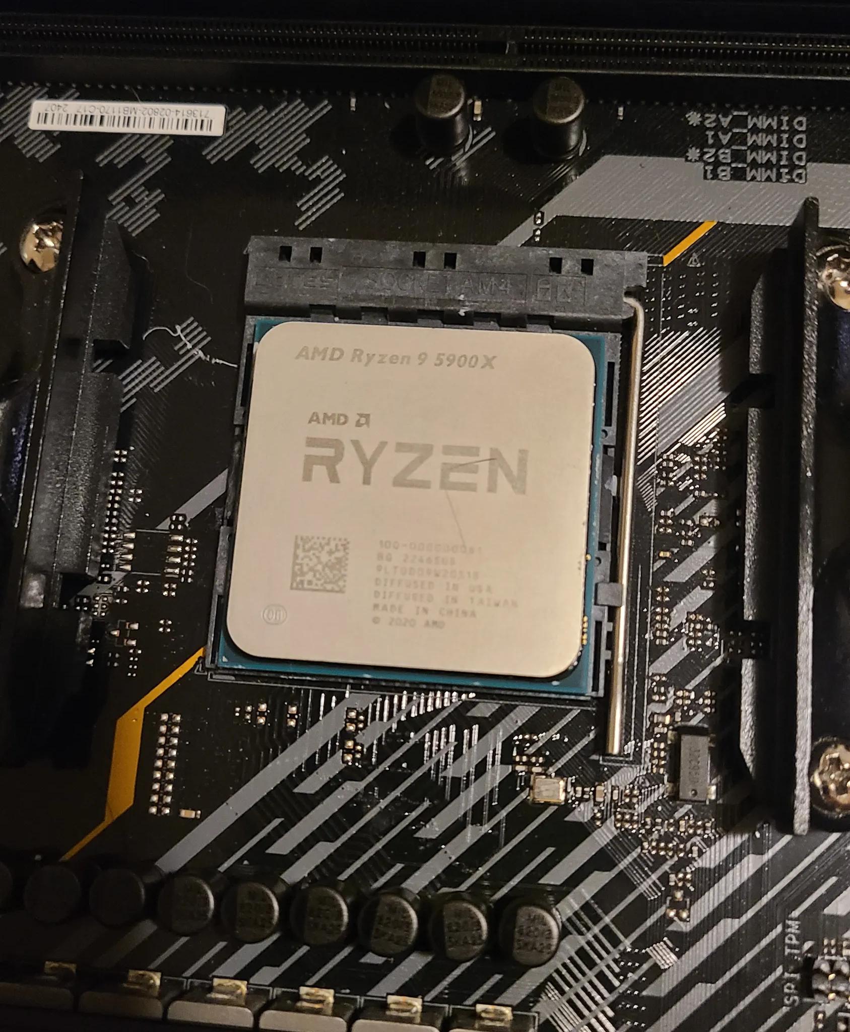 ASUS X570-PLUS WIFI AMD 5900X 32GB VENGEANCE RGB COMBO