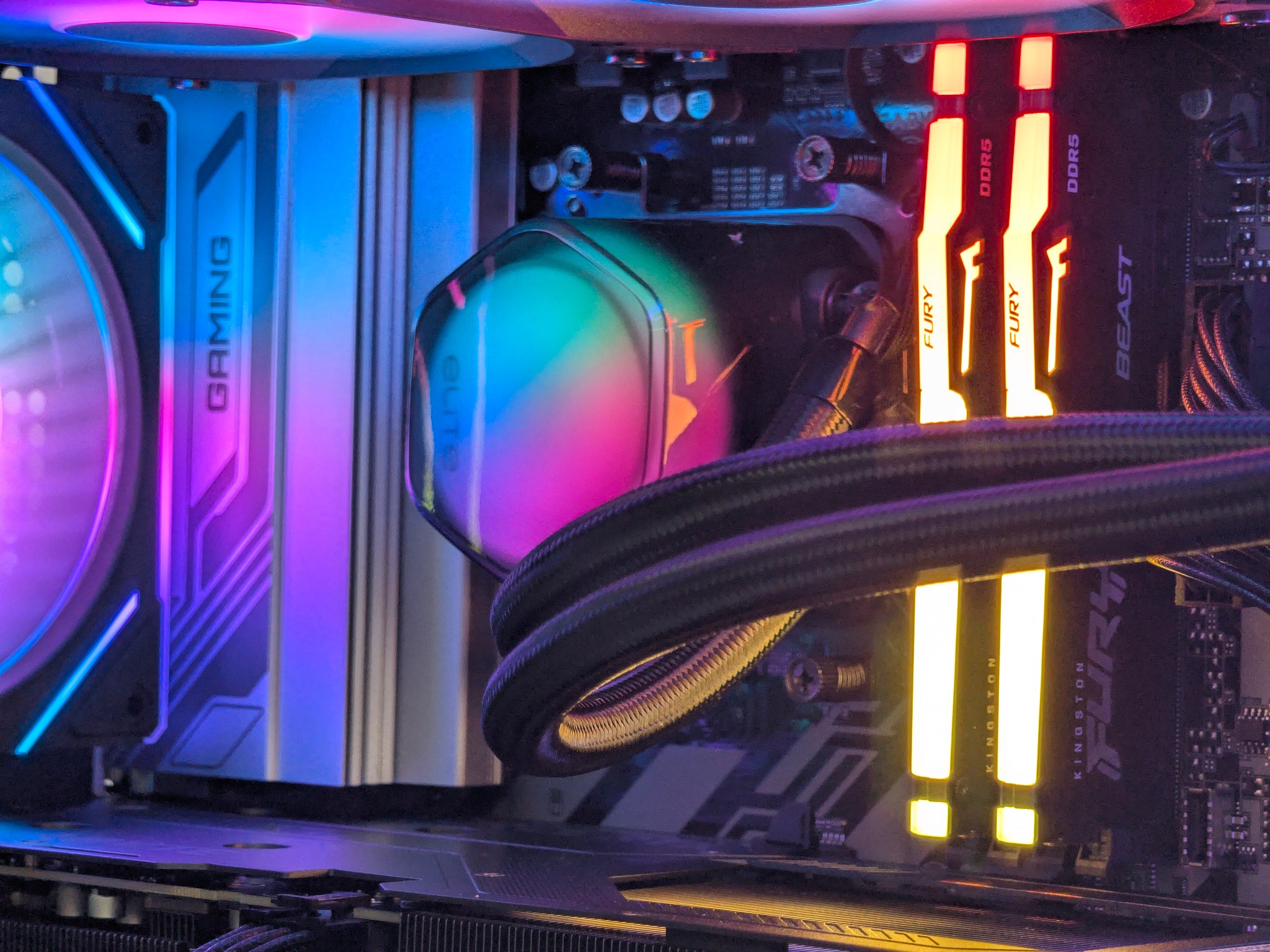 🌈🖤Ryzen 5 7600x | RTX 5060Ti 16GB | 32GB DDR5 | 2TB SSD | Gaming PC🖤🌈