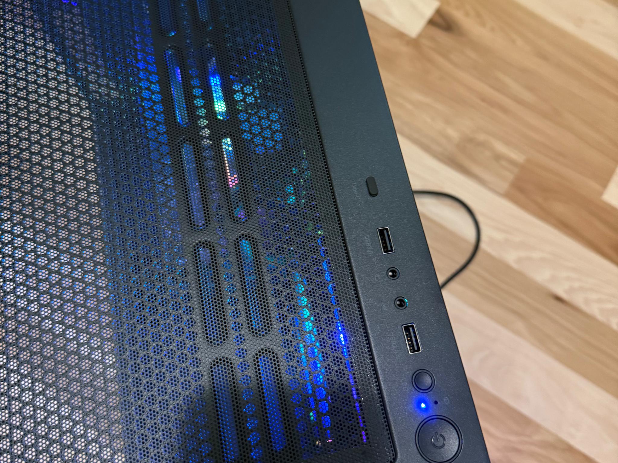 🐋| GTX 1070 ti, i5 9400f, 16gb Ram, 512gb SSD ARGB WiFi Equipped Gaming PC