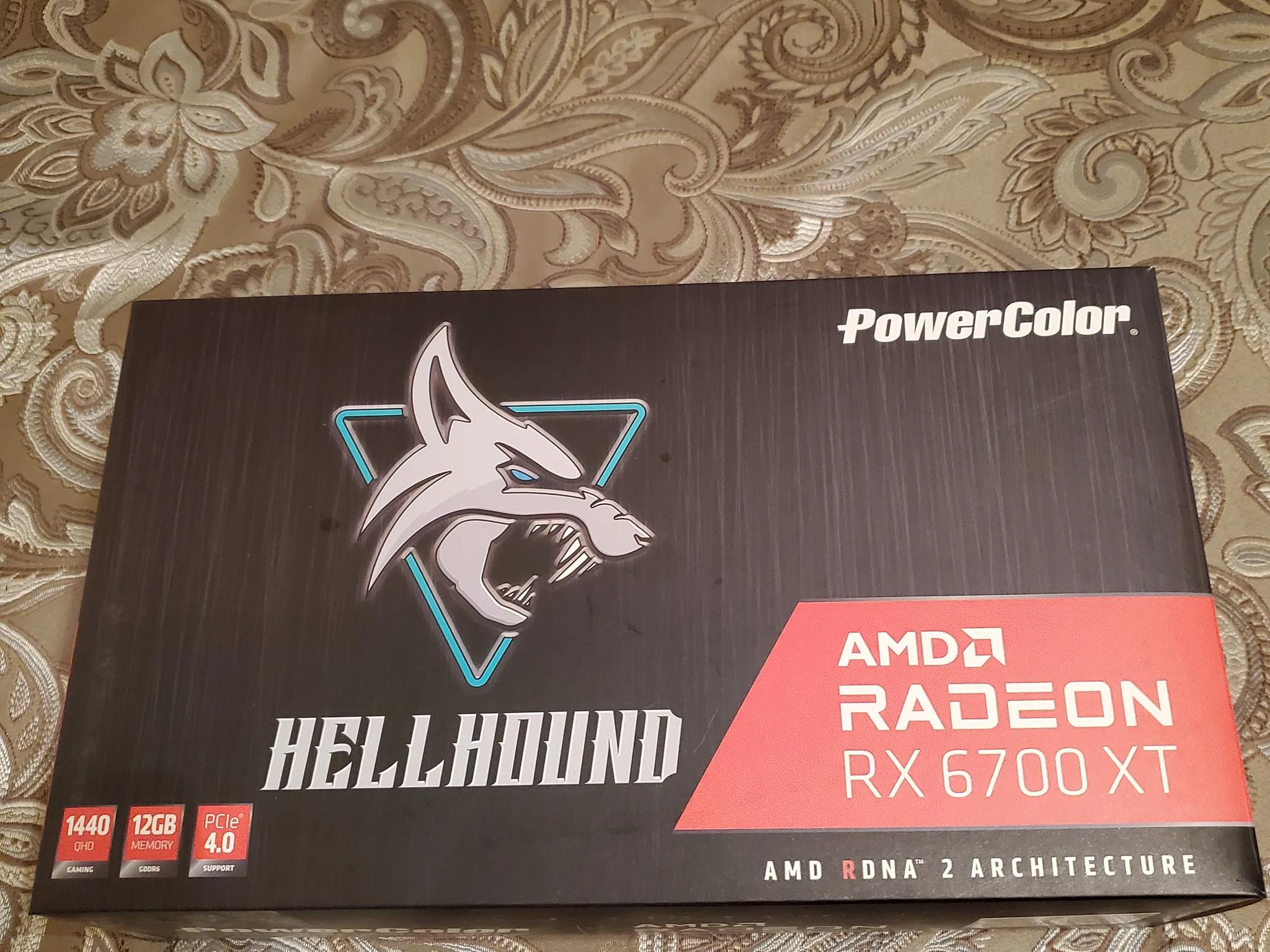 Powercolor Hellhound Radeon RX 6700 XT 