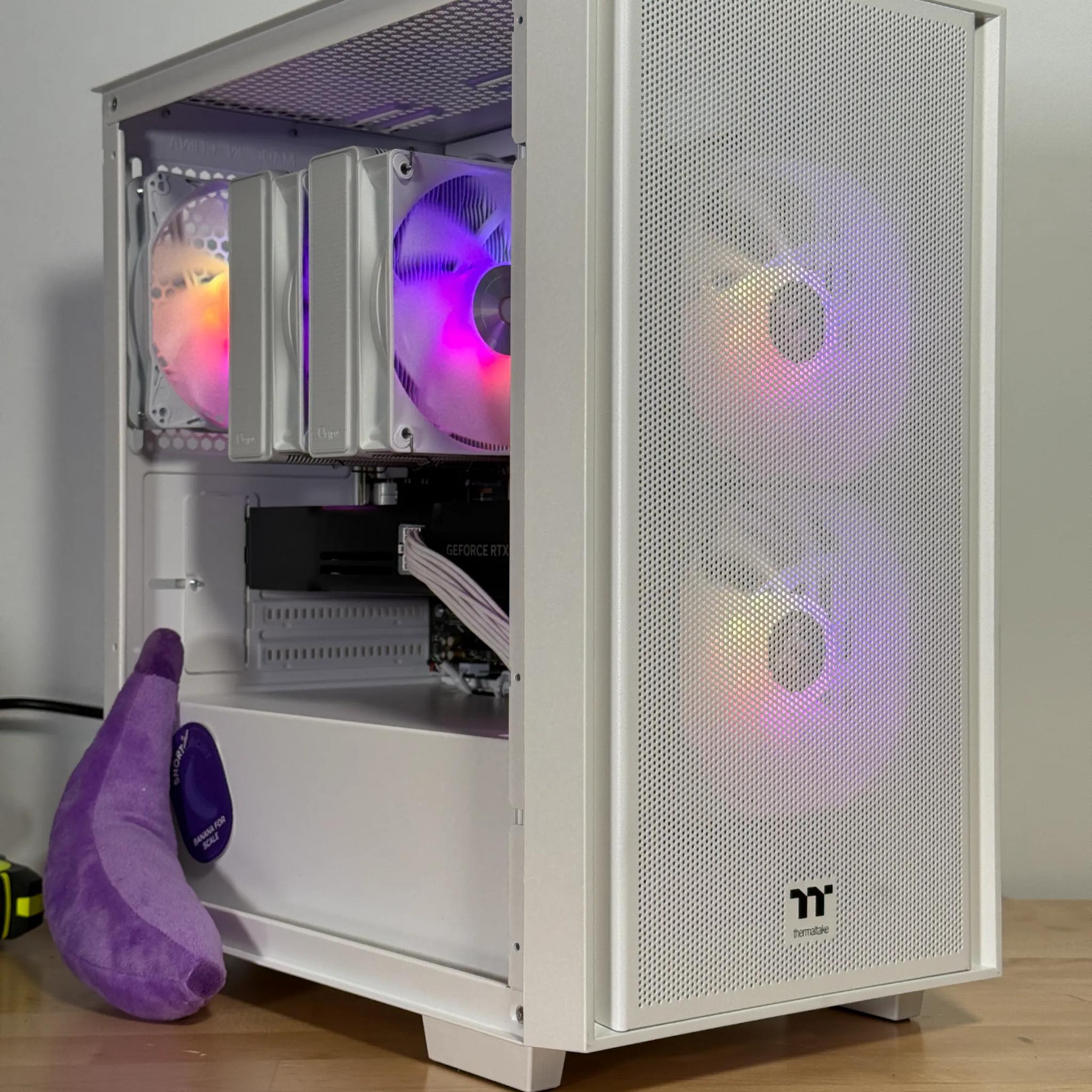 RTX 5070 Ryzen 9700x Gaming PC