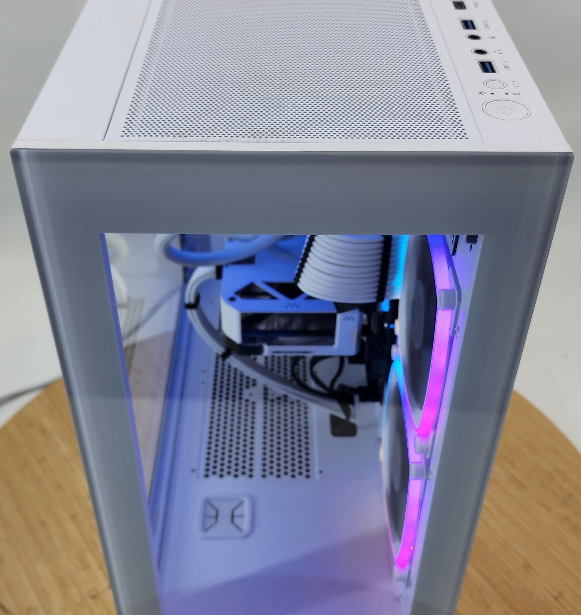 Gaming PC Ryzen 7 7700 32GB RAM 1TB SSD RTX 4060 Ti 8GB Windows 11 Computer