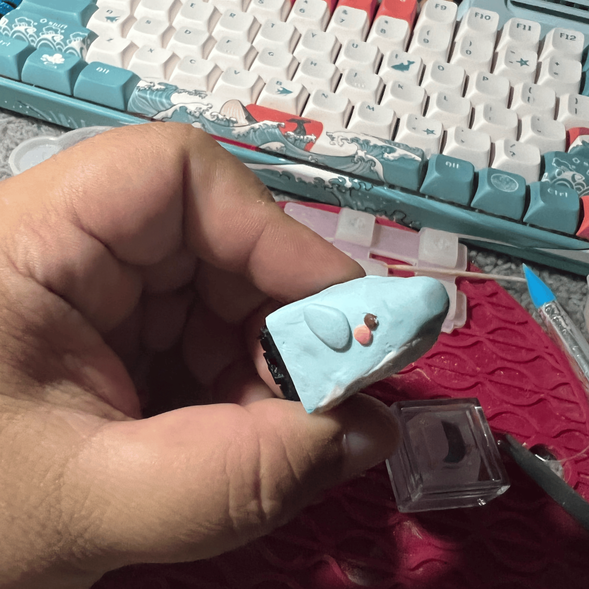 DOLLAR KEYCAPS S2- BigBlueWhale Artisan Keycaps