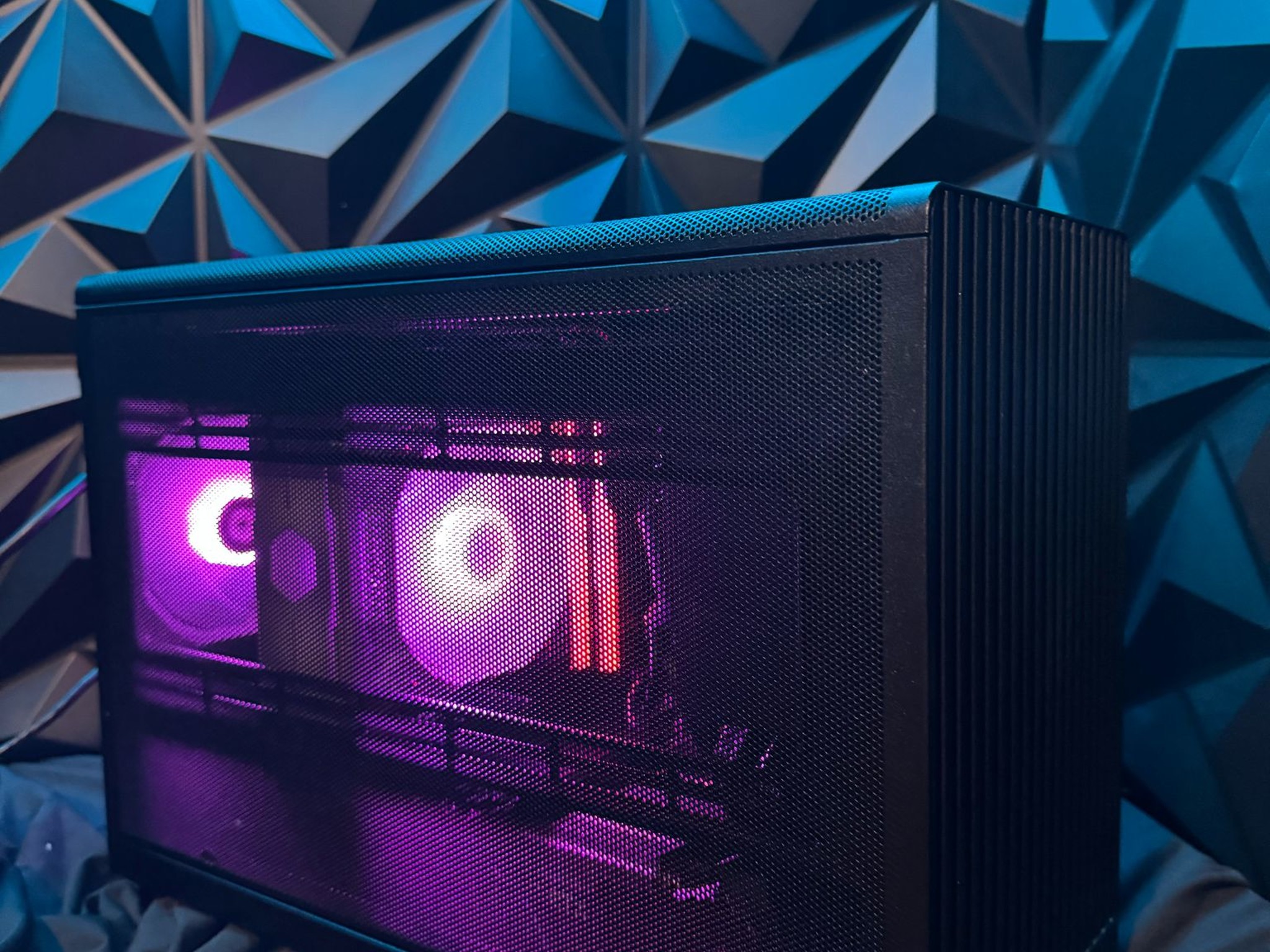 🔥 Tusker Mesh Mini 🔥 i5 14600KF |RTX 3070| 32 GB DDR5 | 2 TB NVMe Free Games included