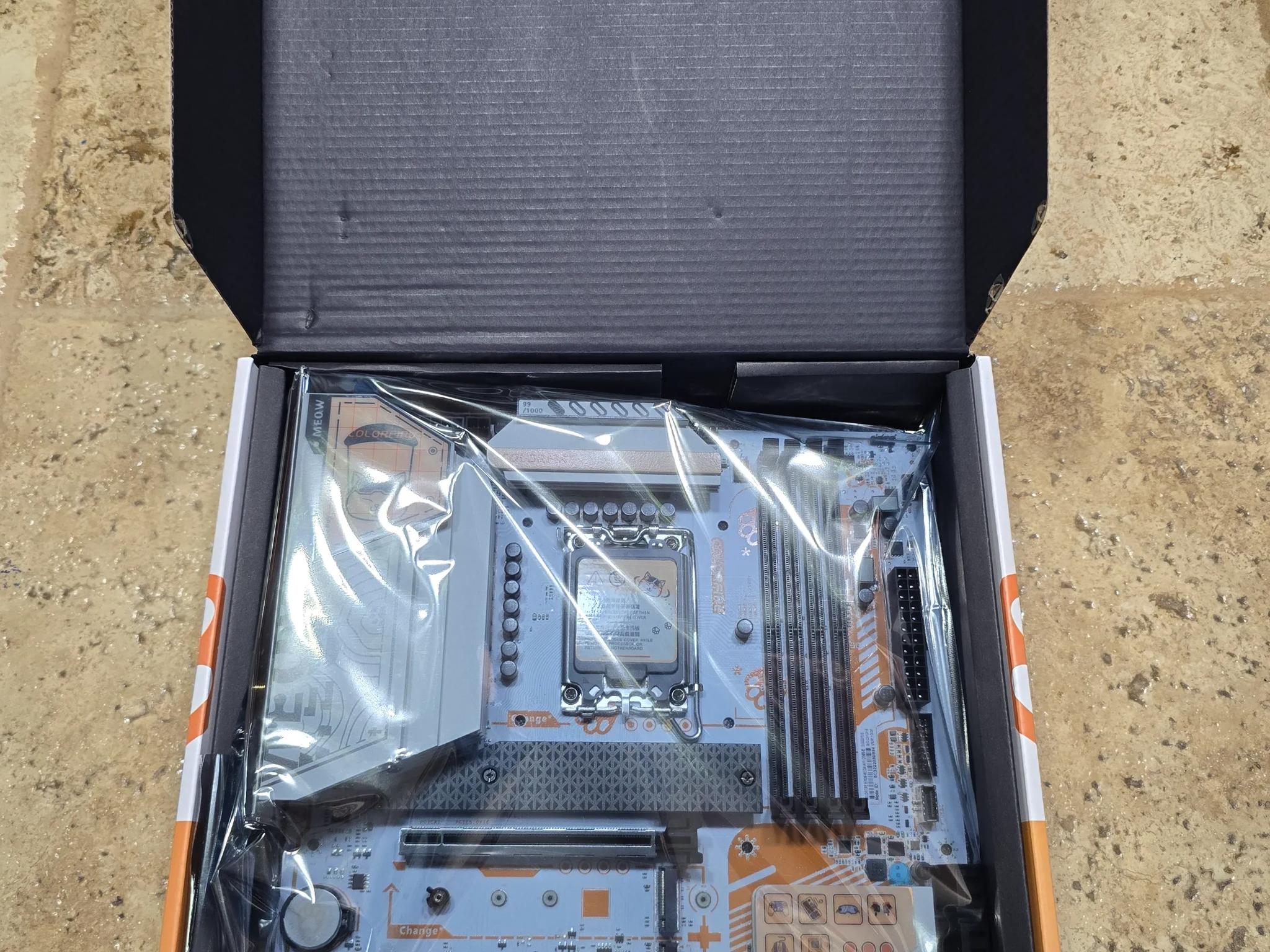 COLORFIRE B760M-MEOW WIFI D5 ORANGE B 760 DDR5 LGA 1700 Motherboard MATX