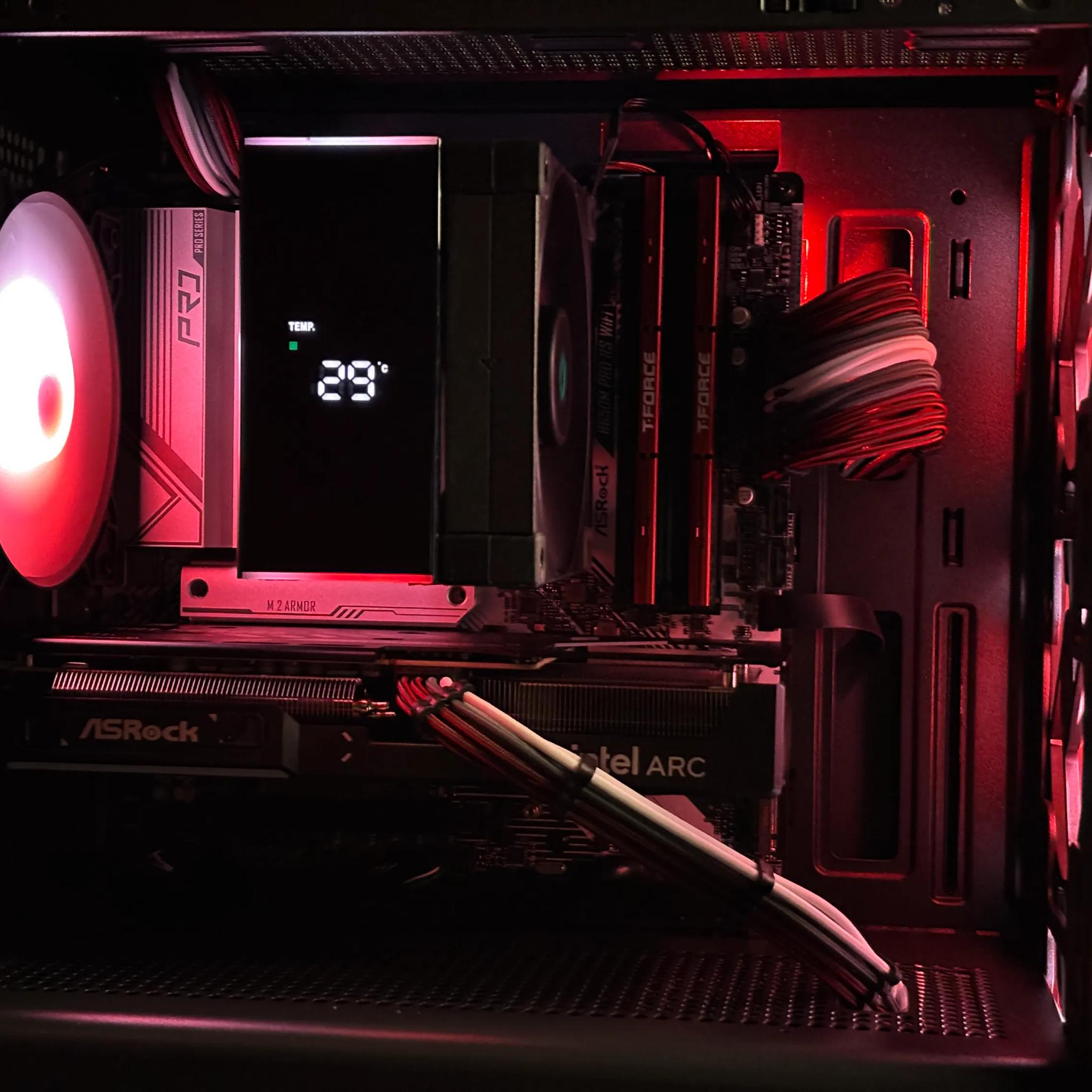 Incredible Price to Performance🔥 ARC B570 10GB | Ryzen 5 7600 | 32gb DDR5 | 1 TB M.2 SSD