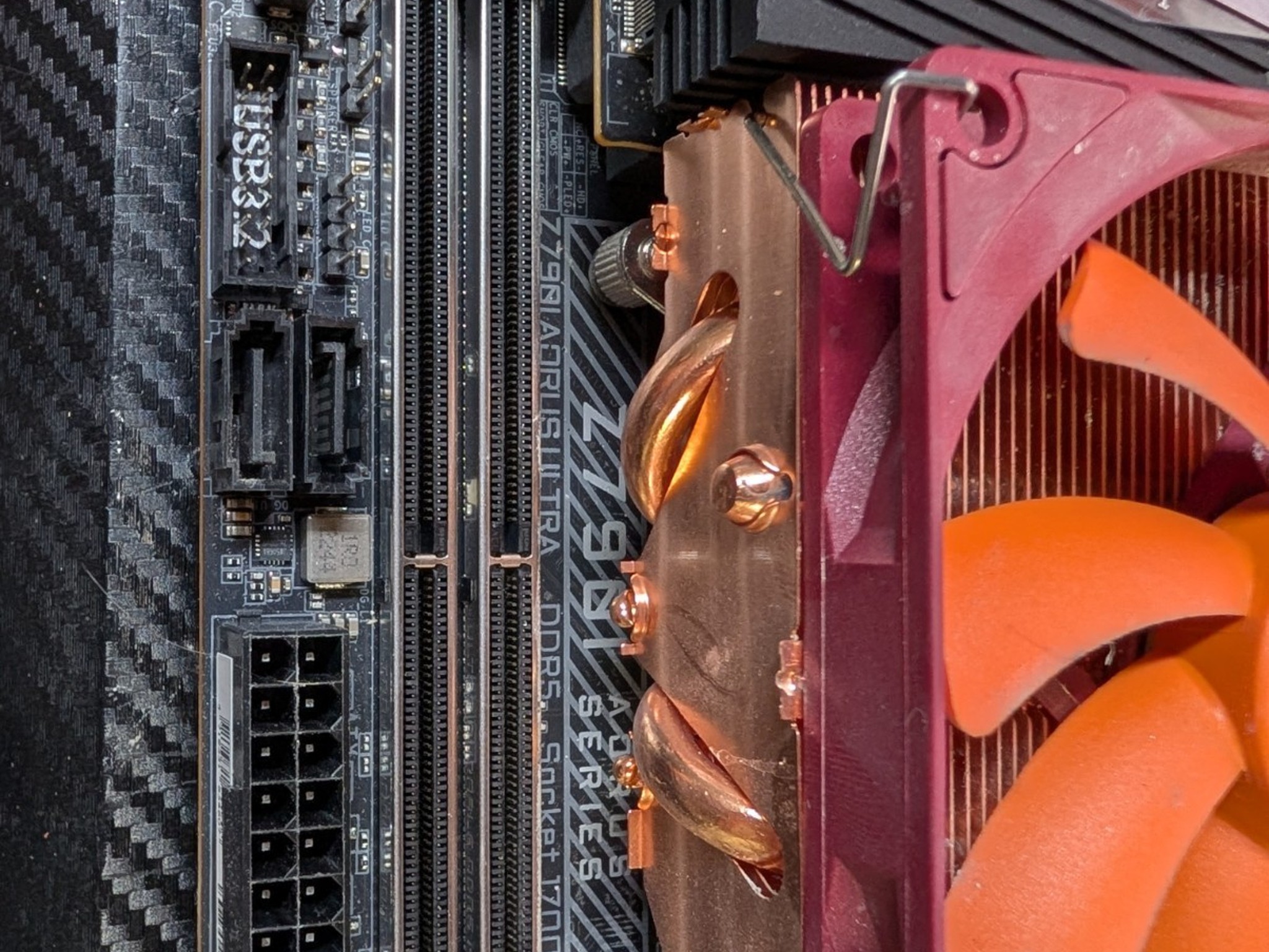 Gigabyte Z790I Aorus Ultra w/ Intel I5-14600k & AXP90-47 Cooler & Contact Frame