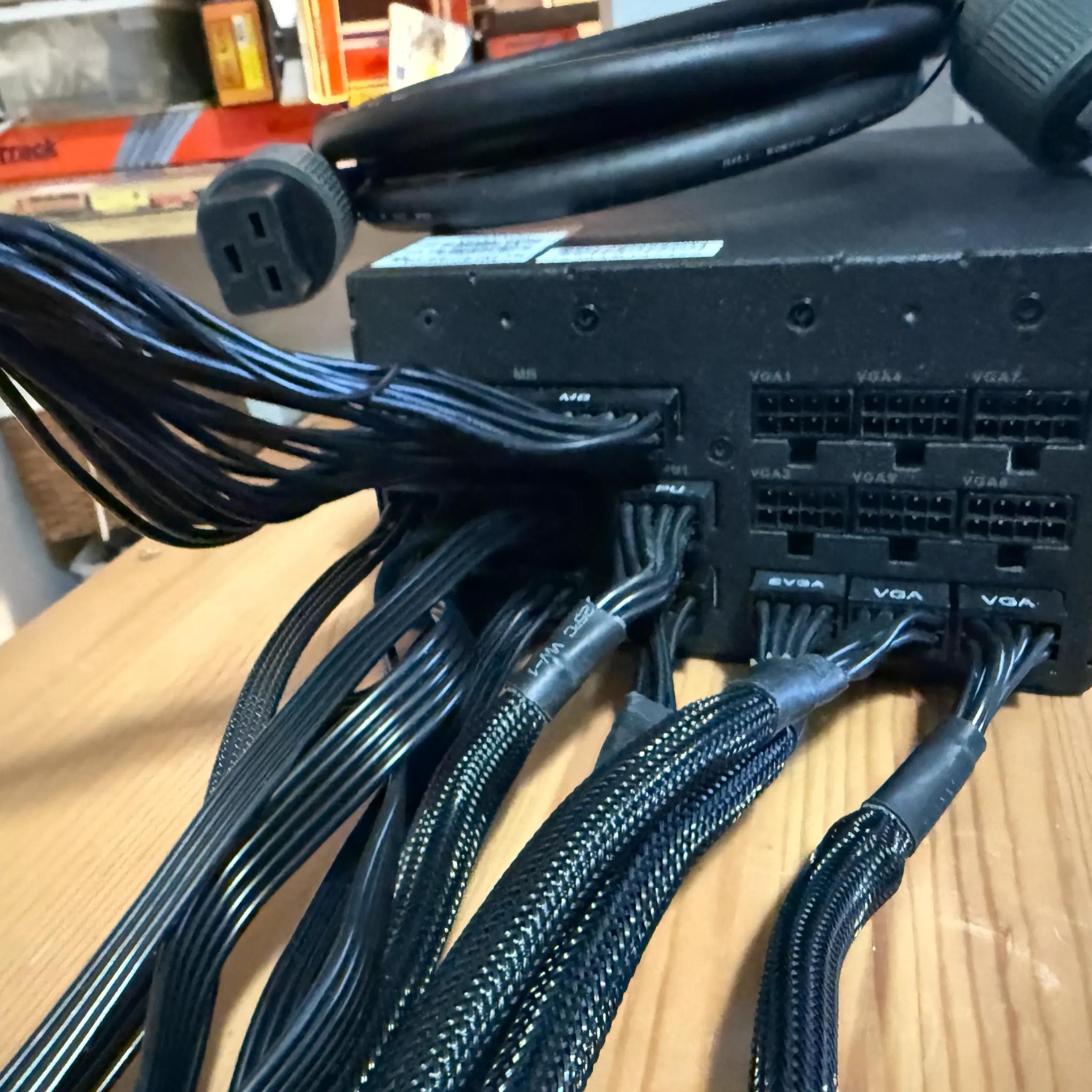EVGA 1600 GOLD