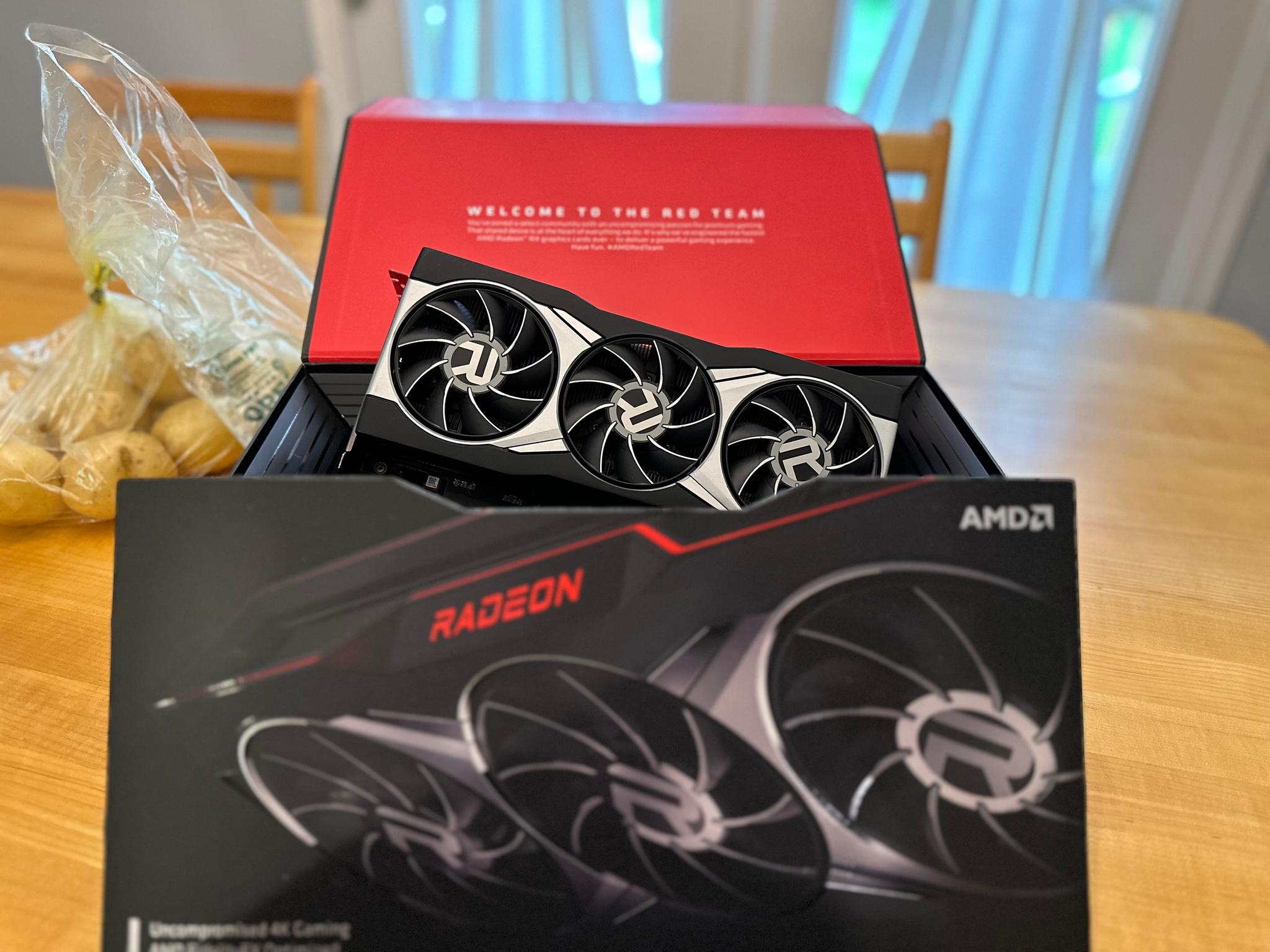 AMD Radeon 6900xt Reference