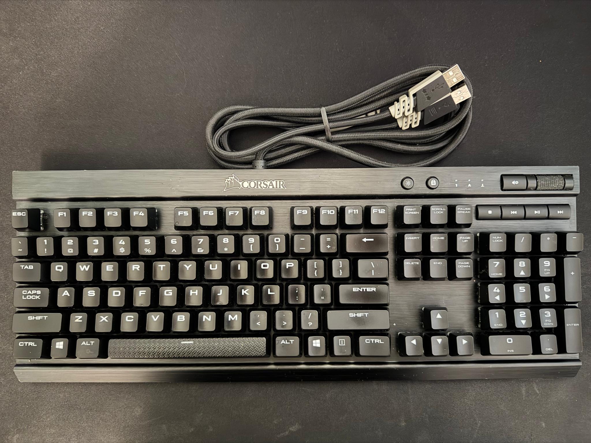 Corsair K70 RGB RAPIDFIRE
