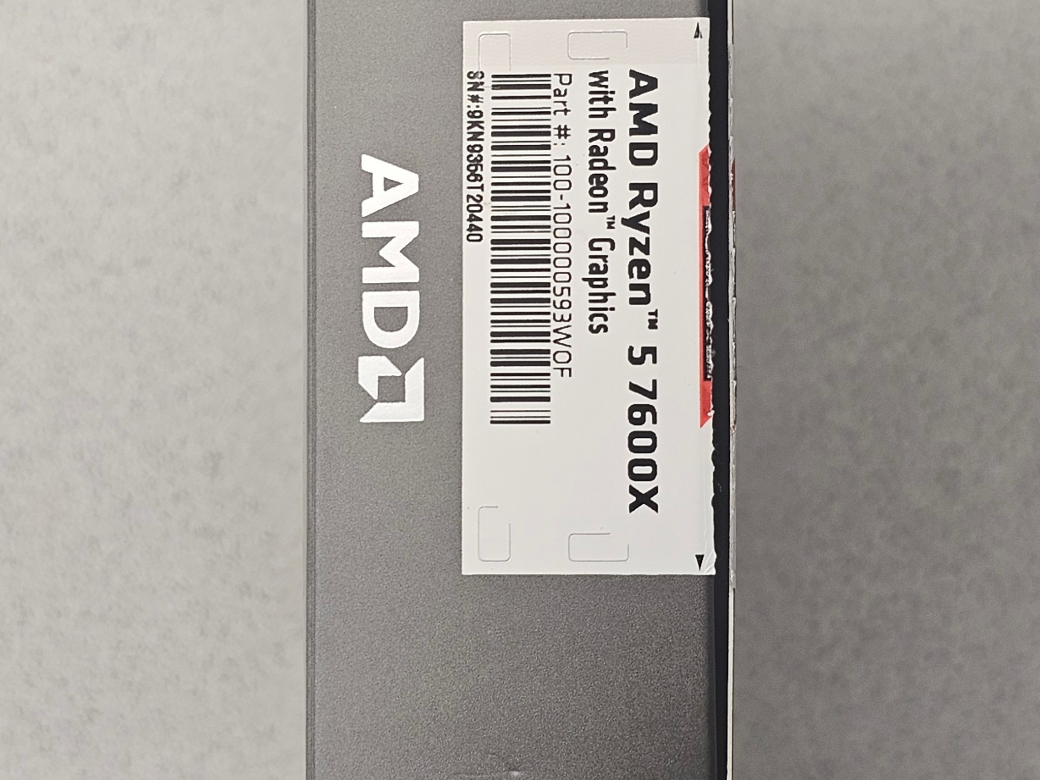 AMD Ryzen 5 7600X