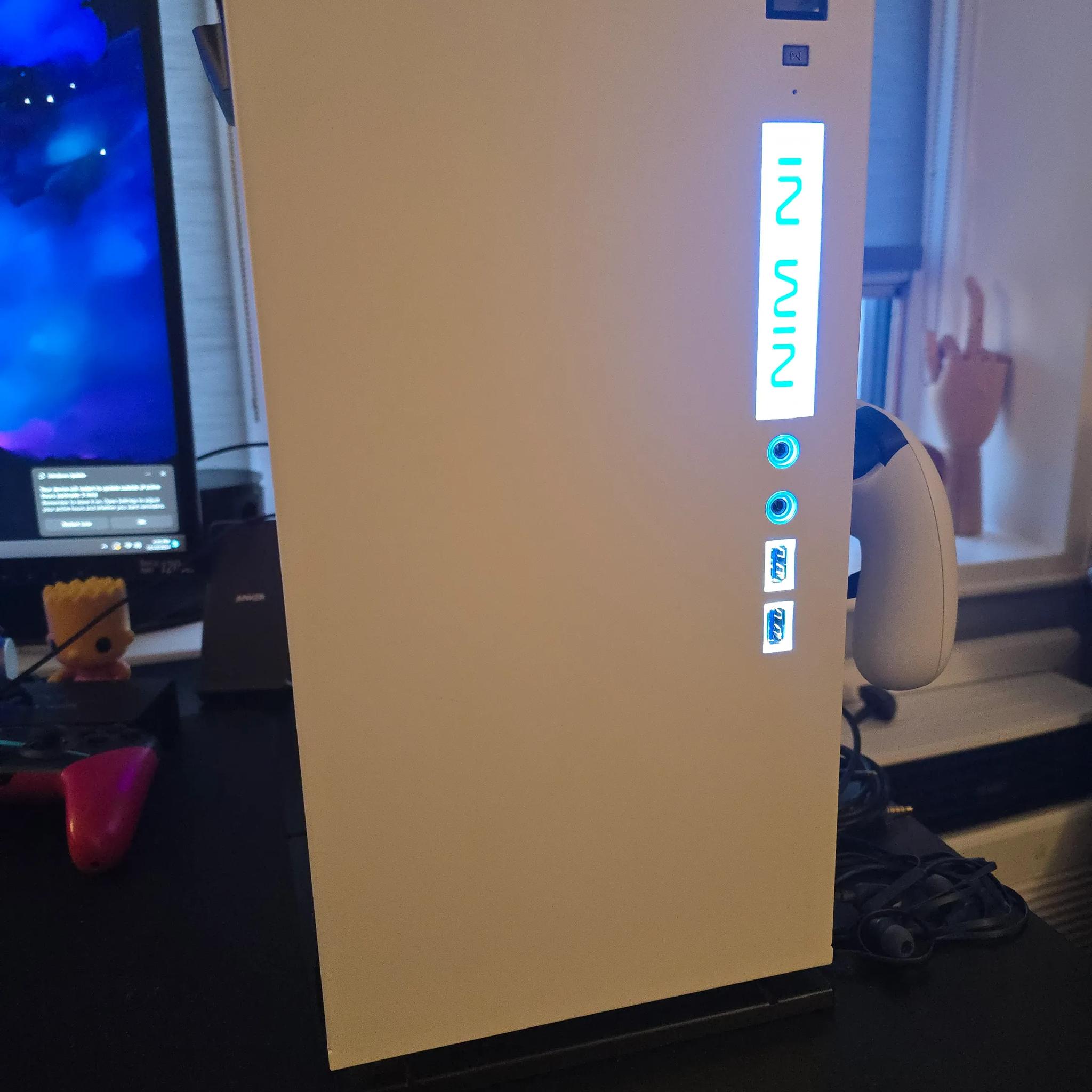 AMD Gaming PC: 6700xt, R7 3800x