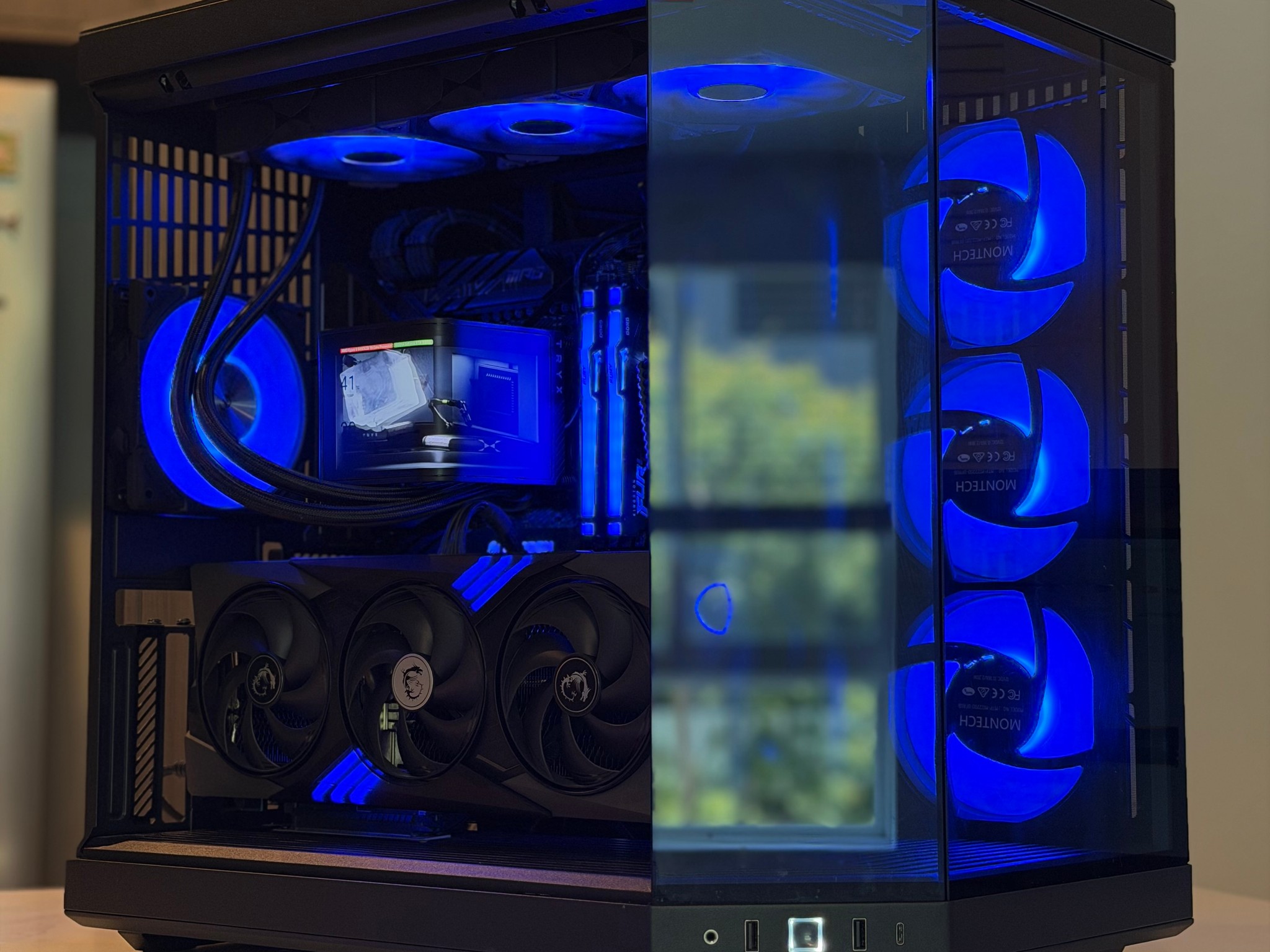 High End Gaming PC | RTX 5070 | RYZEN 9 9950X3D | 32GB DDR5 | 2TB SSD | WIFI & BT | WINDOWS 11