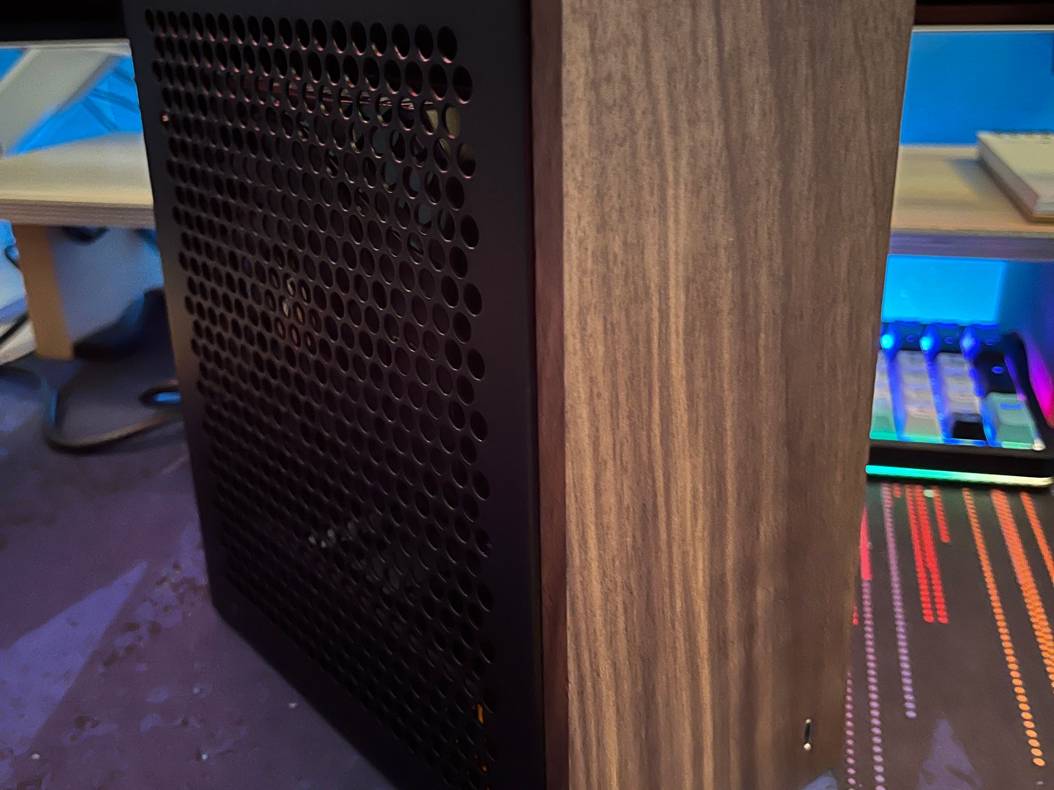 🔥 Ryzen 5500 + GeForce 5050 + Densium 4 | SFF Compact PC, 1080p Gaming Powerhouse! 🔥