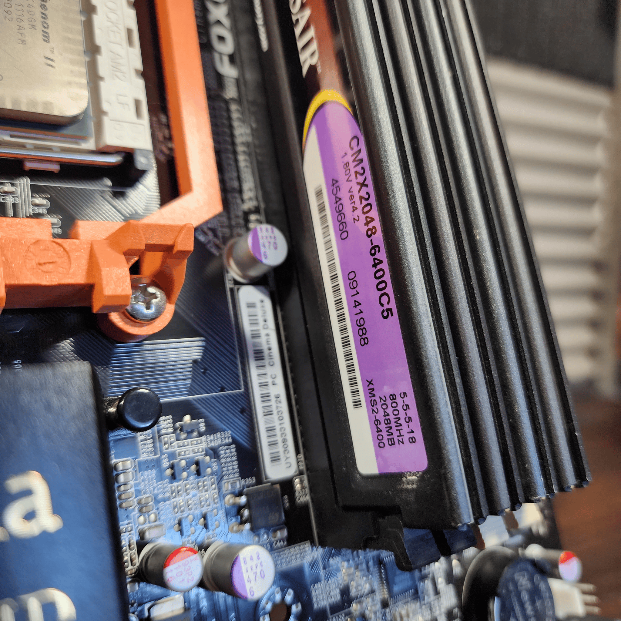 Foxconn Cinema II Deluxe AM3 // AMD Phenom II 4-Cores 3.20GHz // Corsair XMS2 4x2GB 8GB 800MHz 