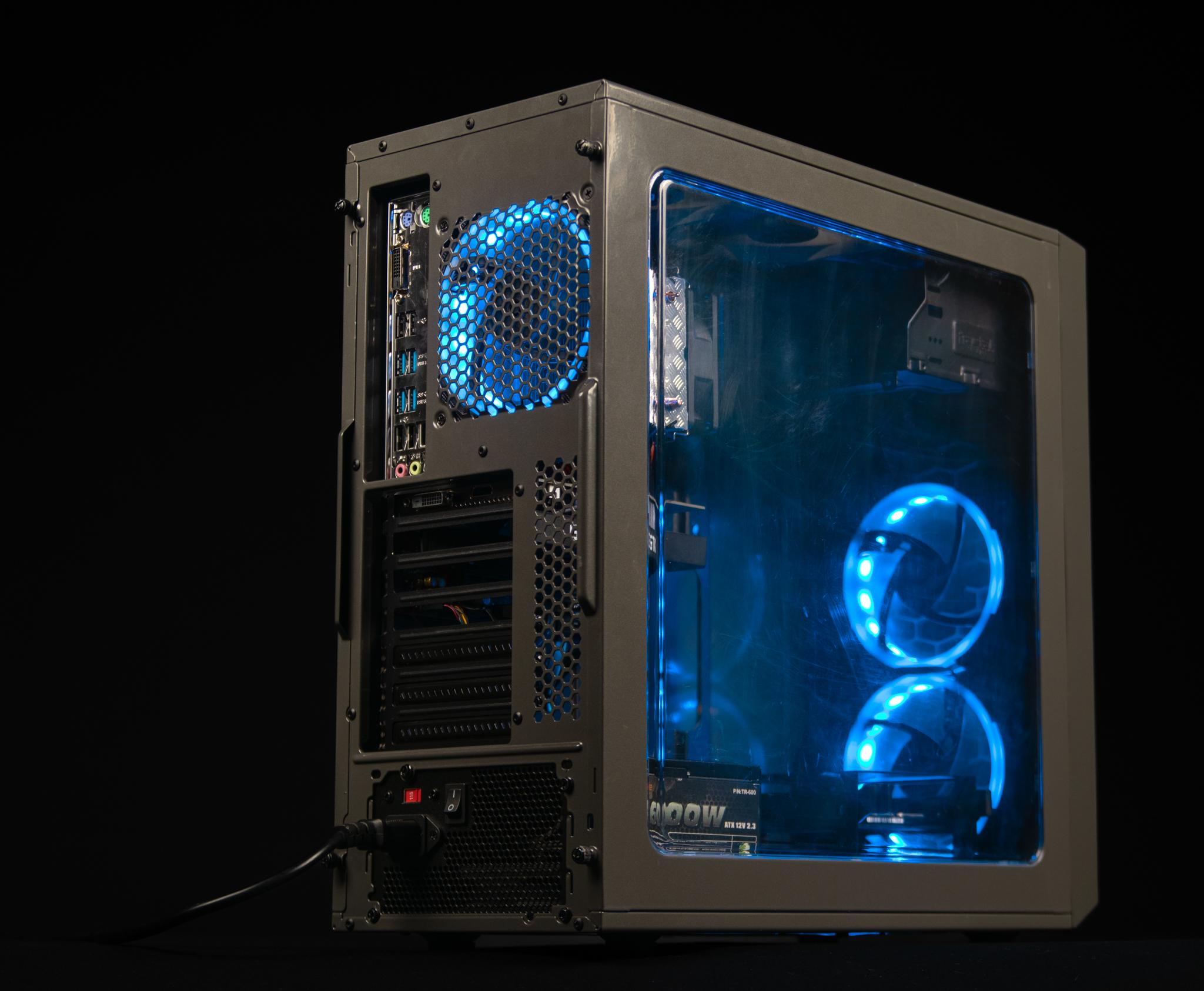“GRY1” GTX 1650 16GB Intel i5 7600 Windows 10 800GB Budget Gaming PC