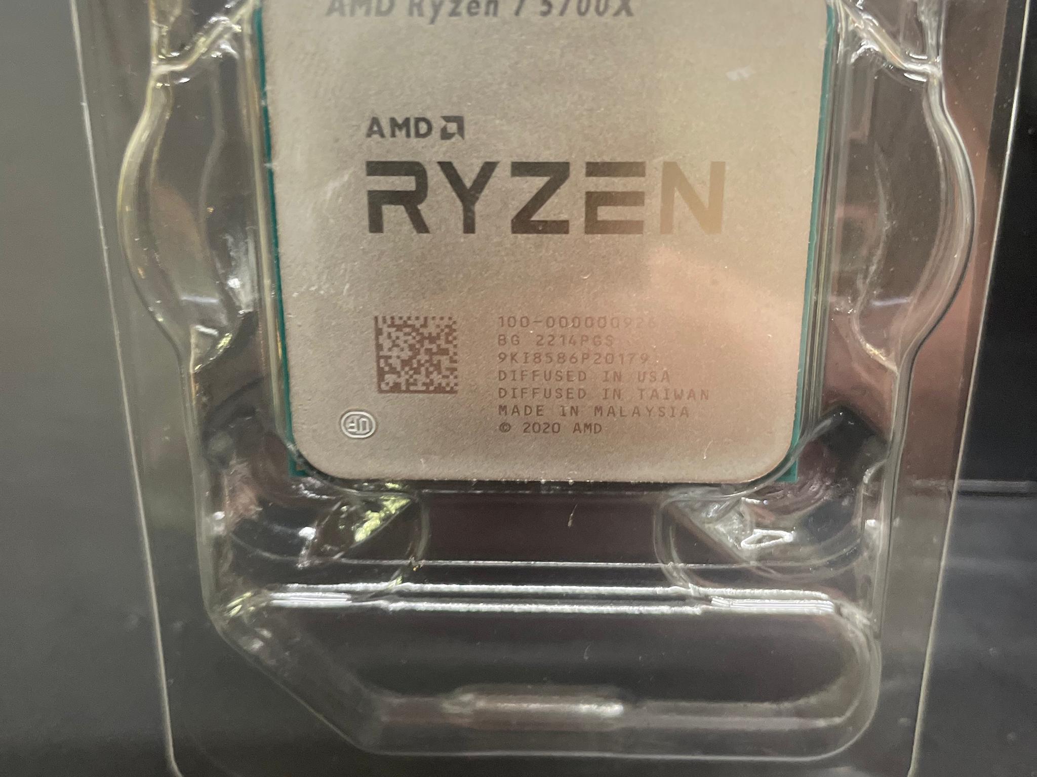 AMD Ryzen 7 5700x