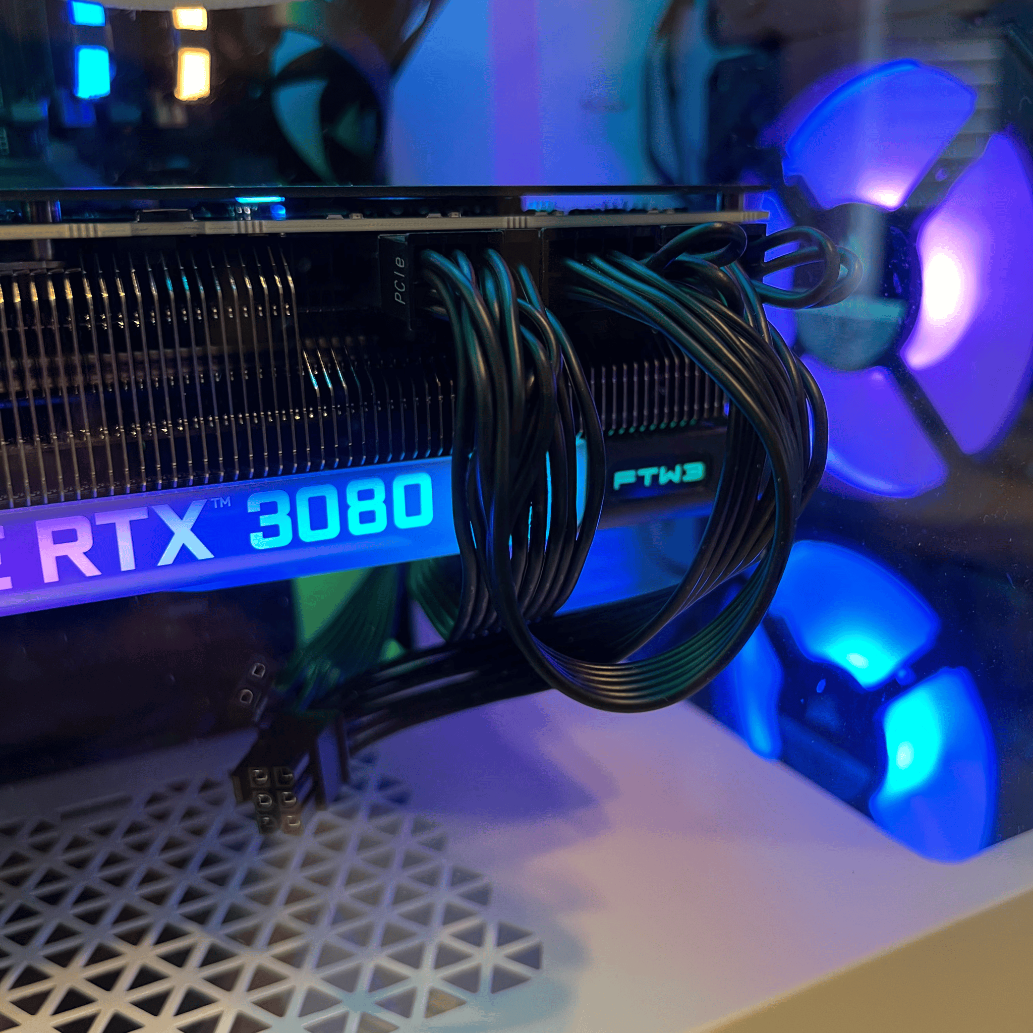 Big Frames | Ryzen 7 5800X | 3080 EVGA Ftw3 Ultra