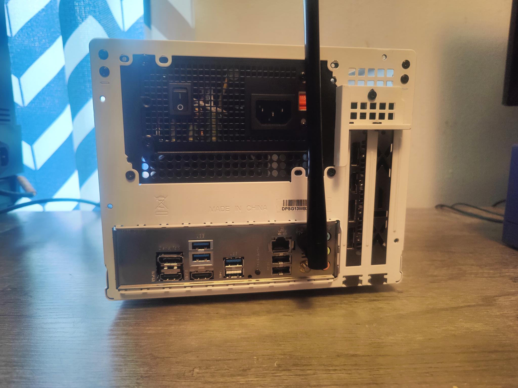AMD Radeon RX 6600 XT - Image 5