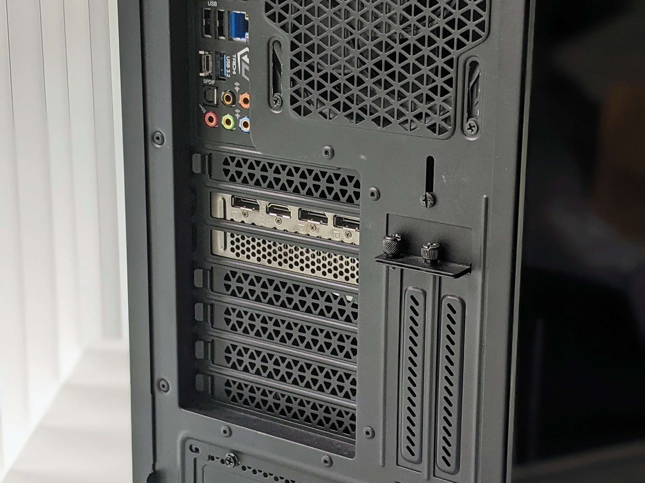 Mute V2 | RX 6700XT 12GB, Ryzen 5 5600, 32GB RAM, 1.5TB SSD, Gaming PC