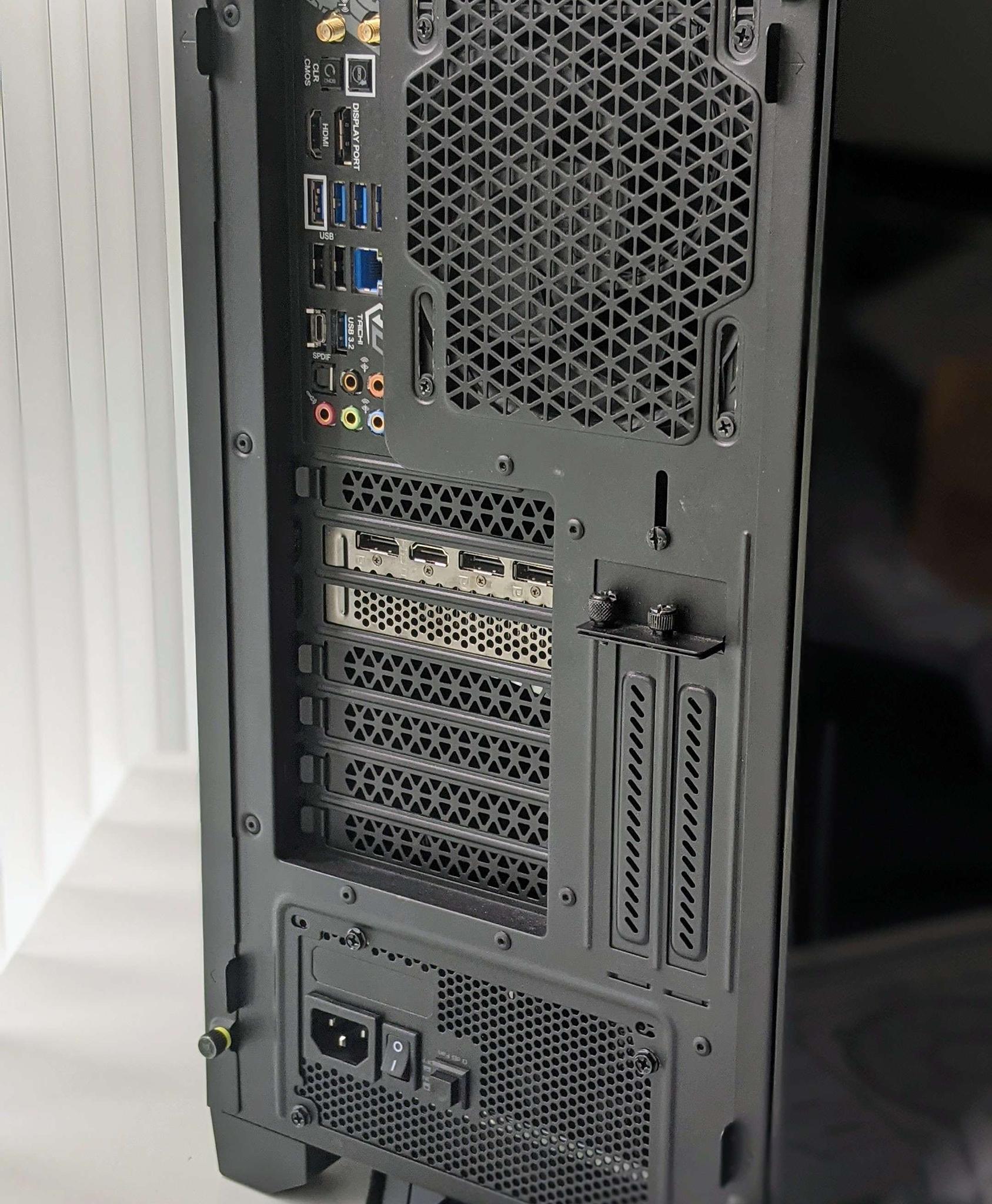 Mute V2 | RX 6700XT 12GB, Ryzen 5 5600, 32GB RAM, 1.5TB SSD, Gaming PC