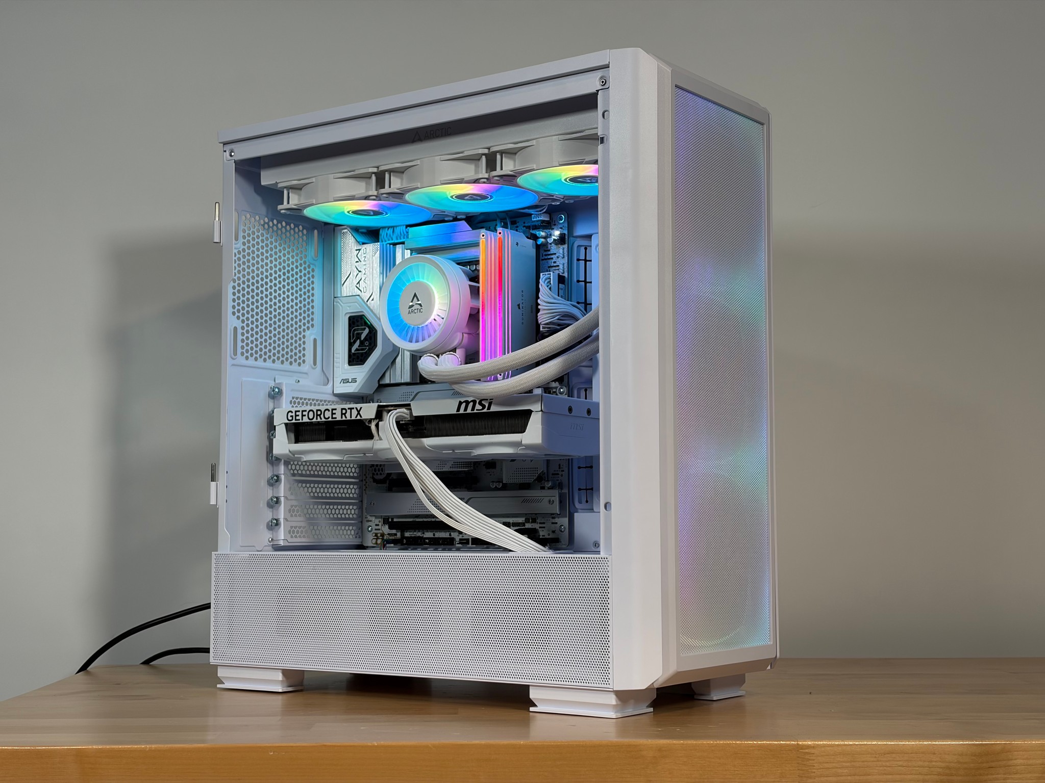 RTX 5080 Intel Core Ultra 7 270k Plus 96gb DDR5 Gaming PC