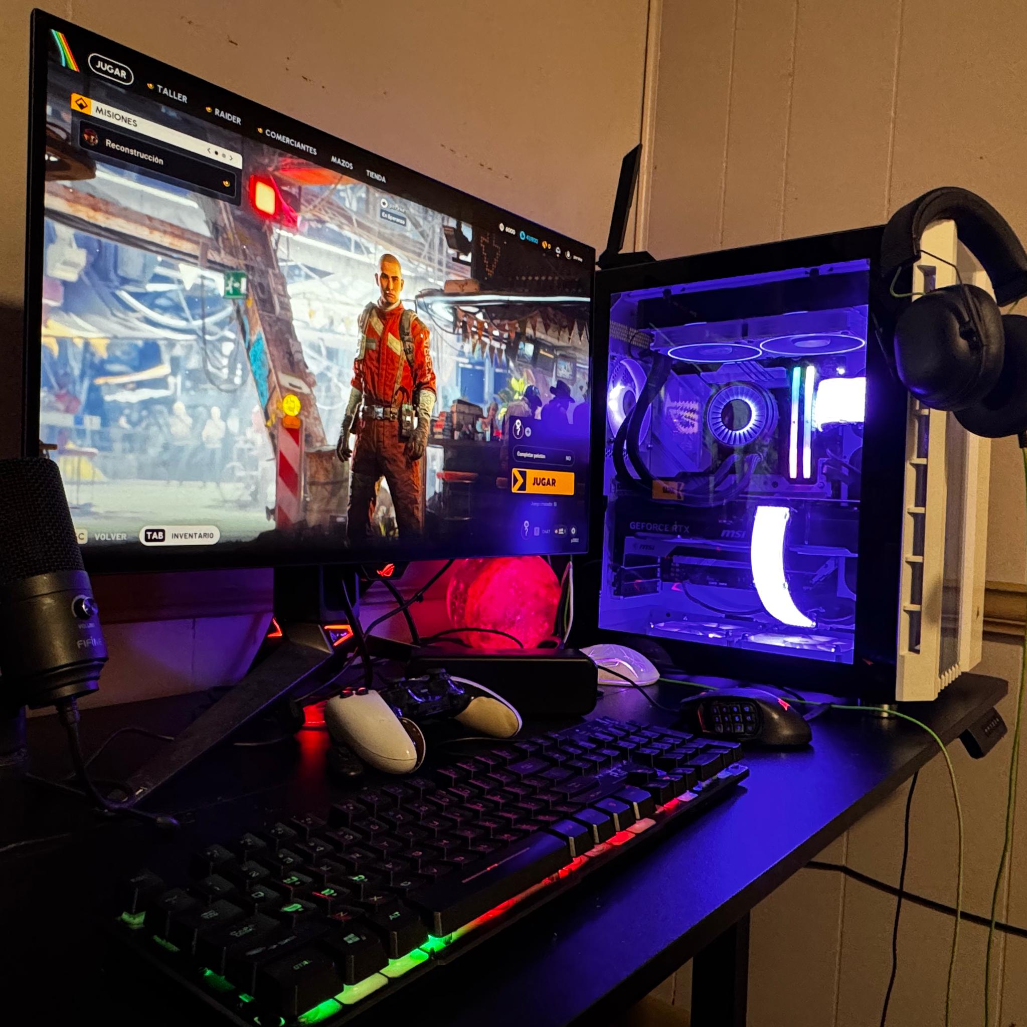 Custom Gaming PC Build + Monitor oled 240hz