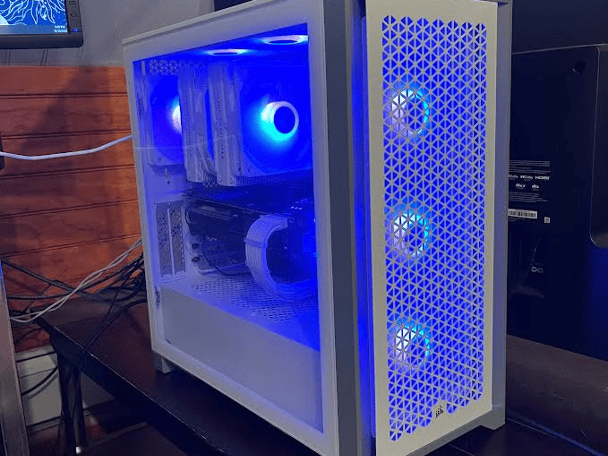 "The Beast" / Ryzen 9 5900x, Rx 6800xt gaming pc with built in Wi-Fi and free headset