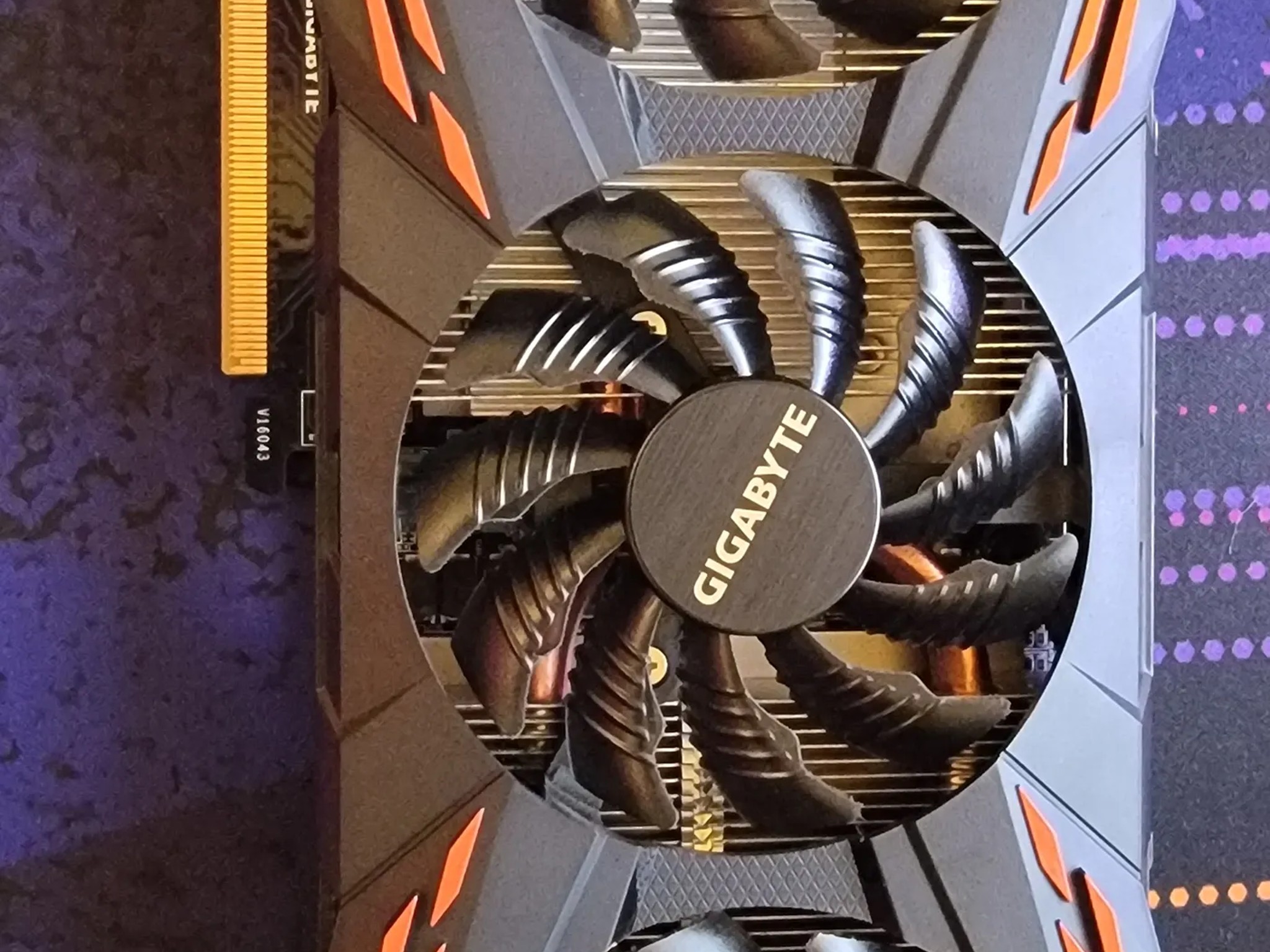 Gigabyte 1070 GPU
